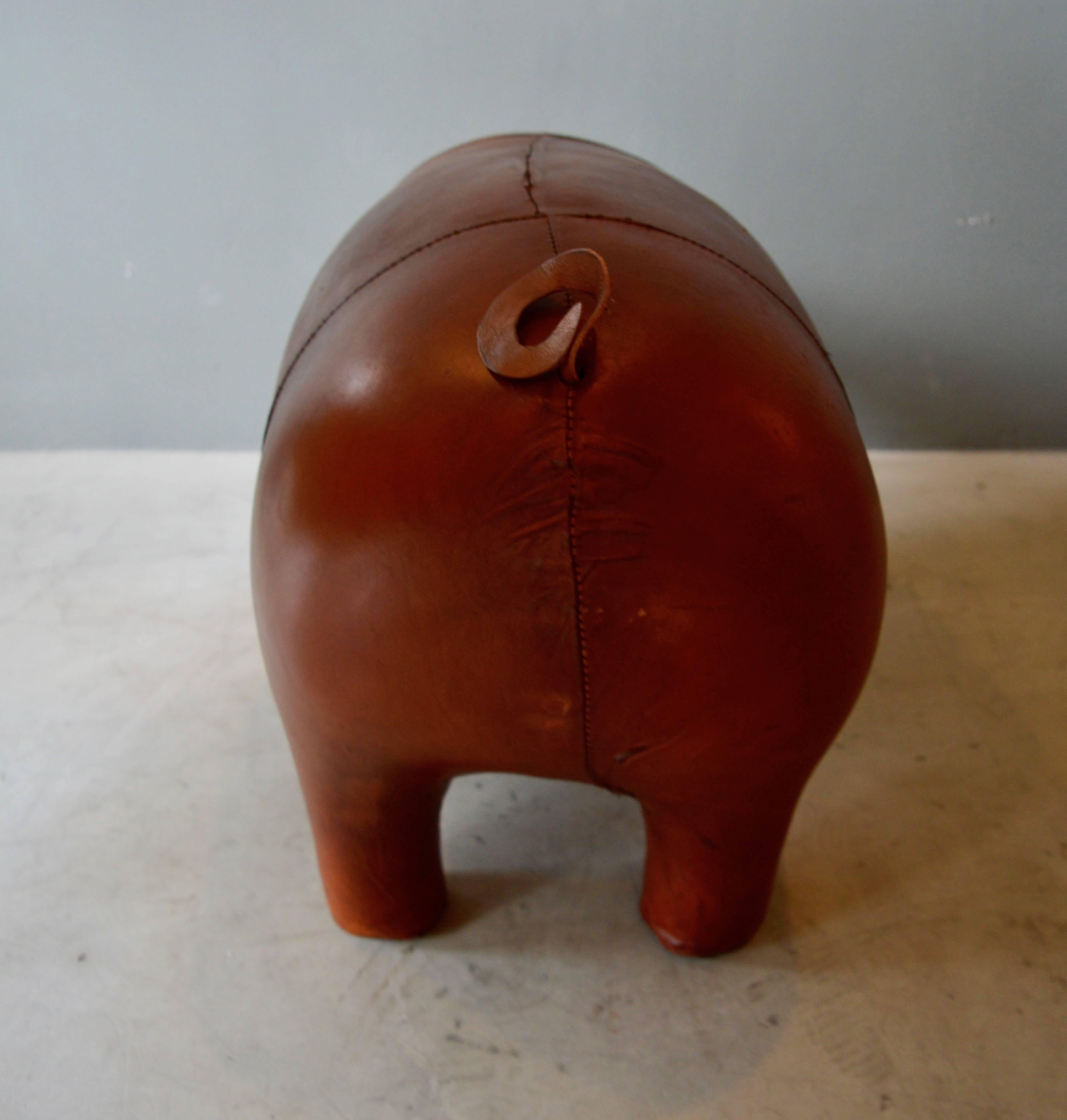 Large Vintage Omersa Leather Pig 1