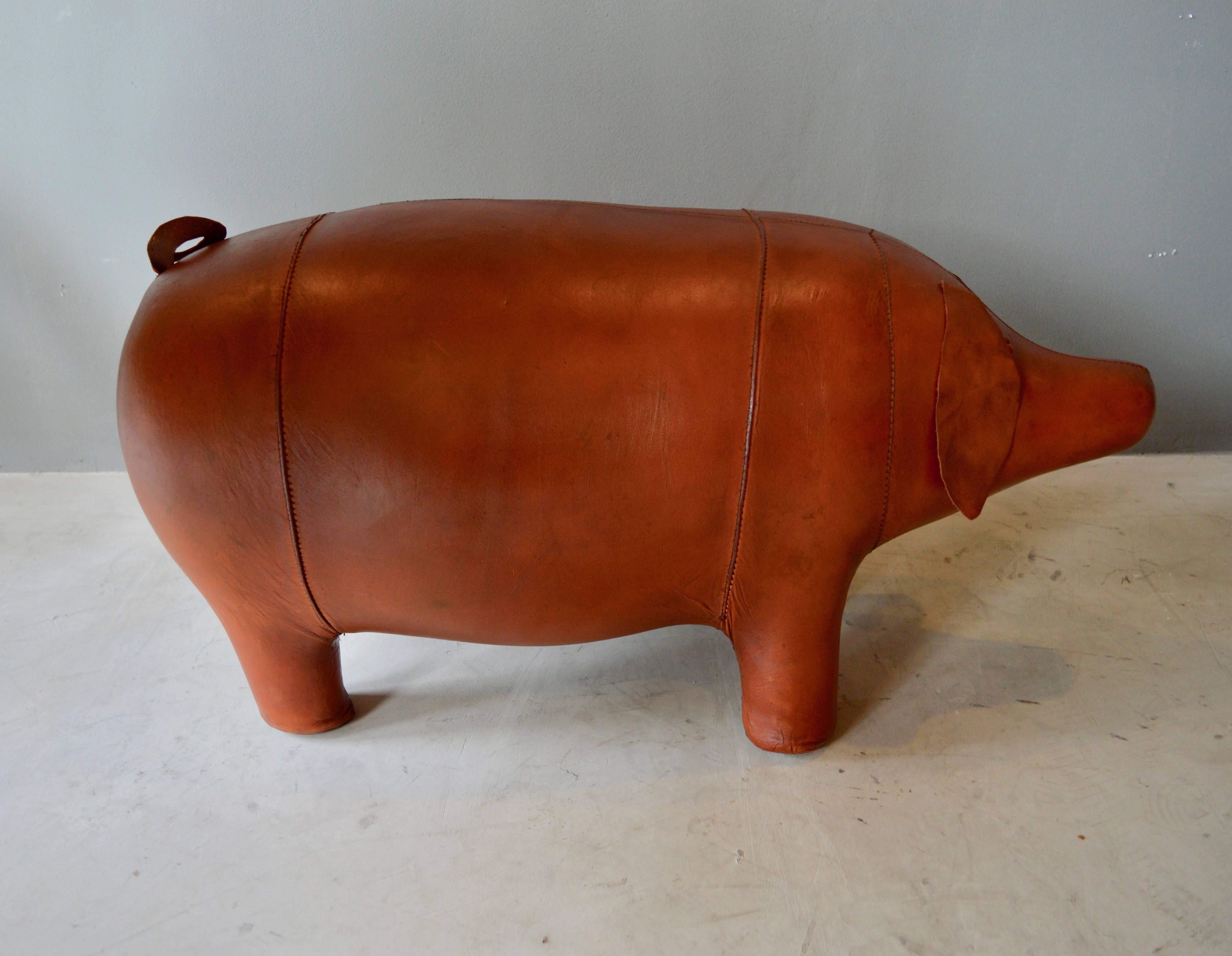 Large Vintage Omersa Leather Pig In Excellent Condition In Los Angeles, CA