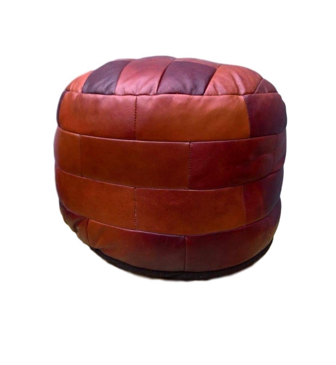 pouf ottoman