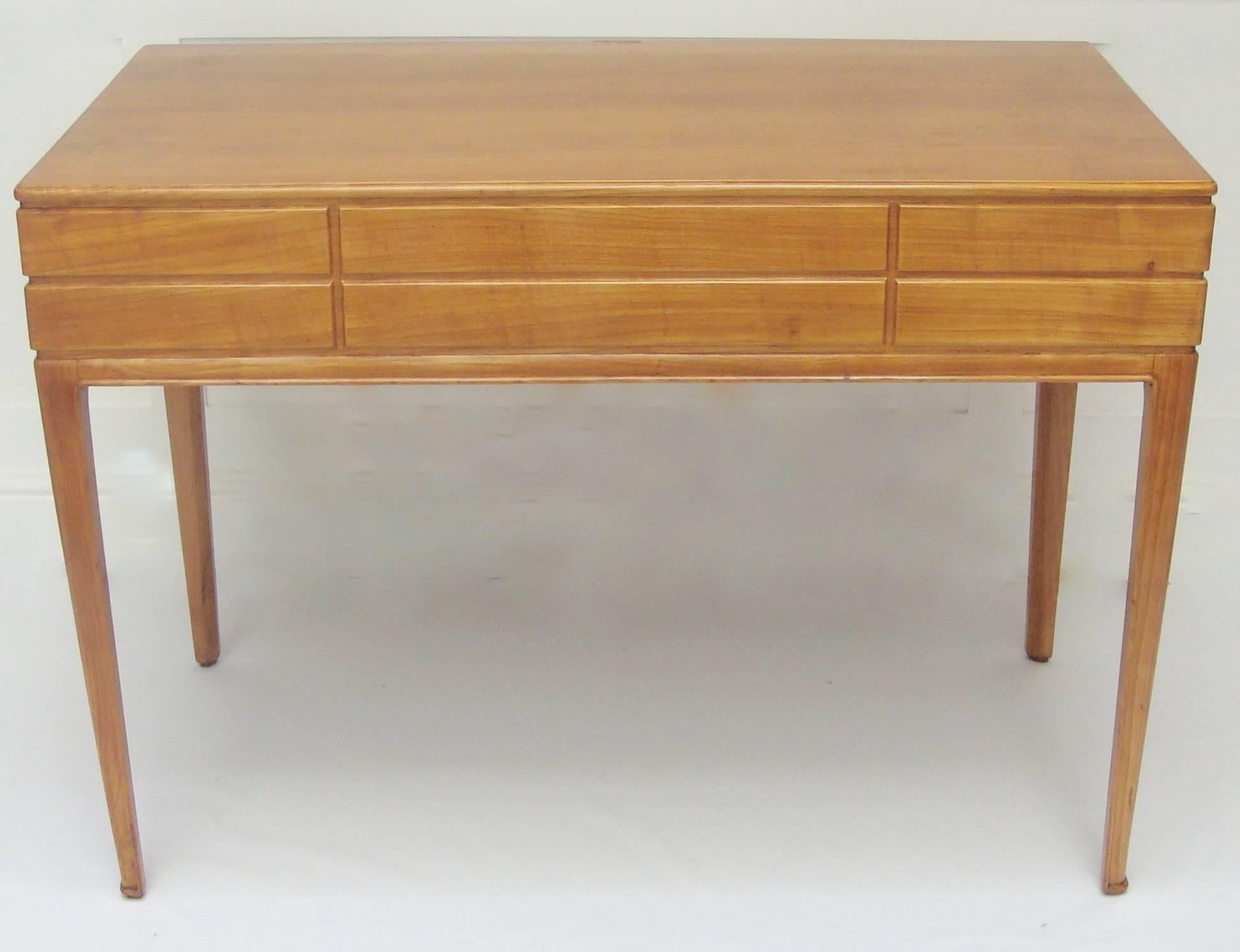 Italian 1950s Cherrywood Writing Desk Attributed to Guglielmo Ulrich In Excellent Condition In London, GB