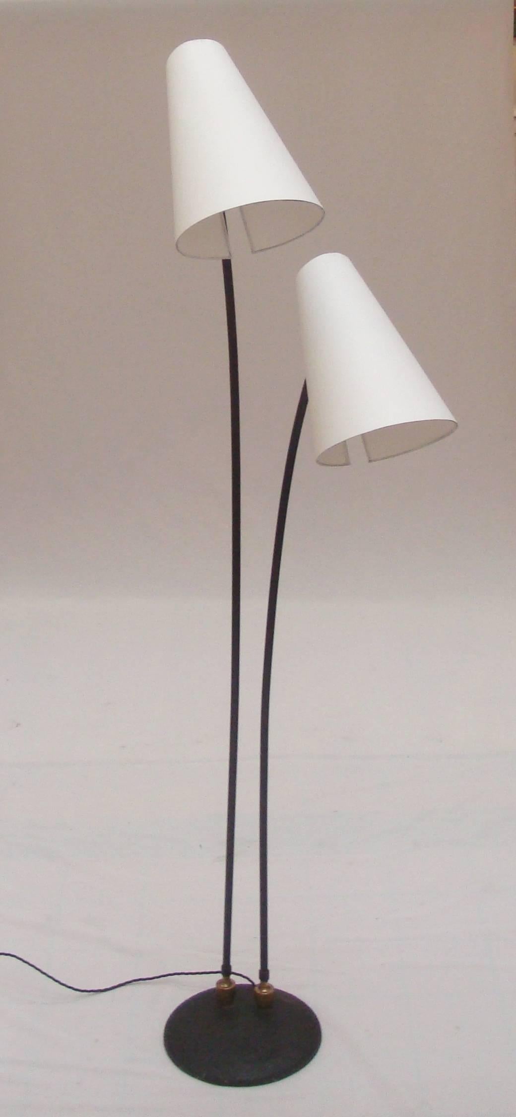 French 1960s Adjustable Metal and Brass Two-Light Floor Lamp by Lunel In Excellent Condition In London, GB