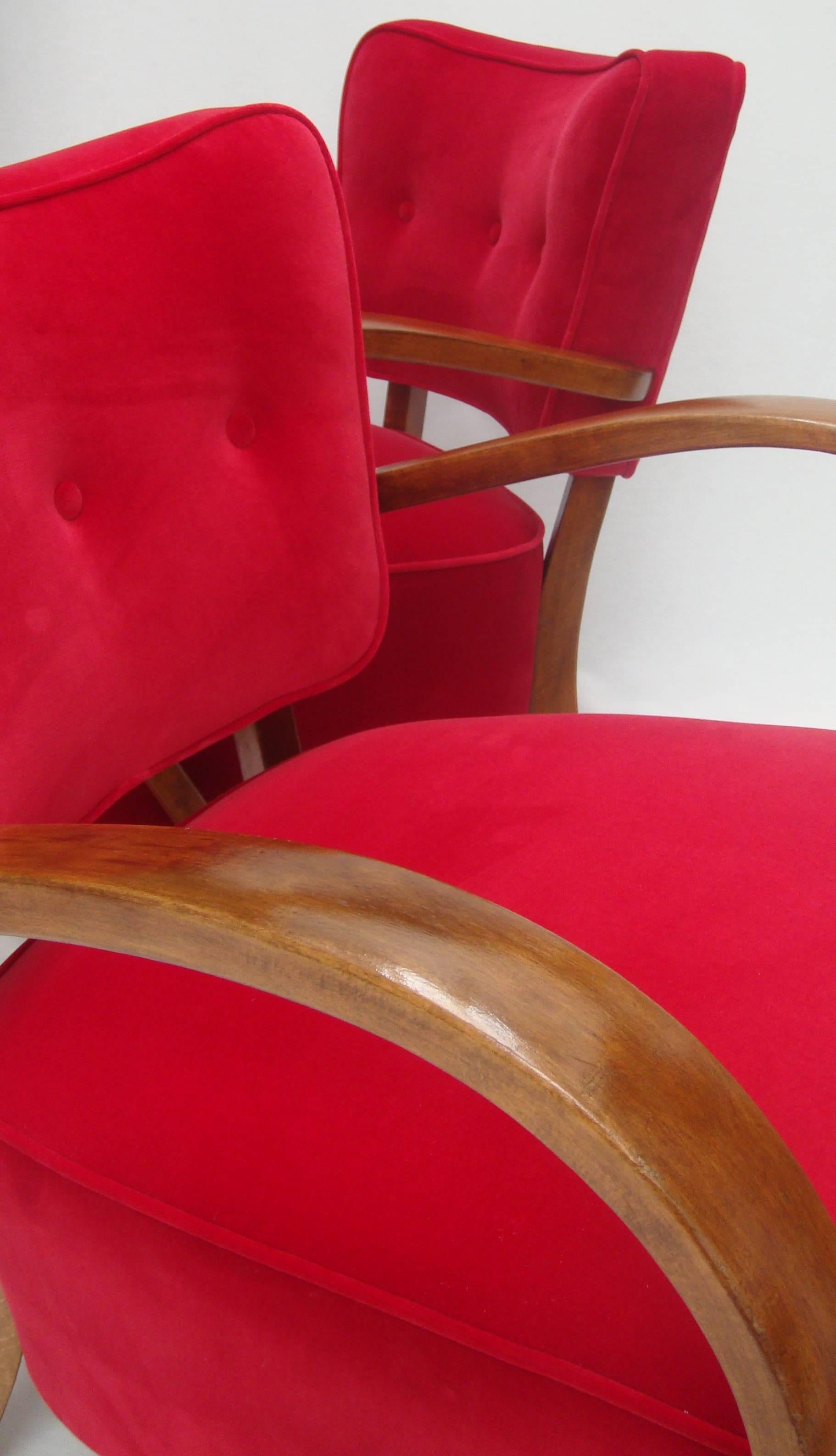 Mid-Century Modern Pair of 1940s Armchairs Designed by Jindrich Halabala