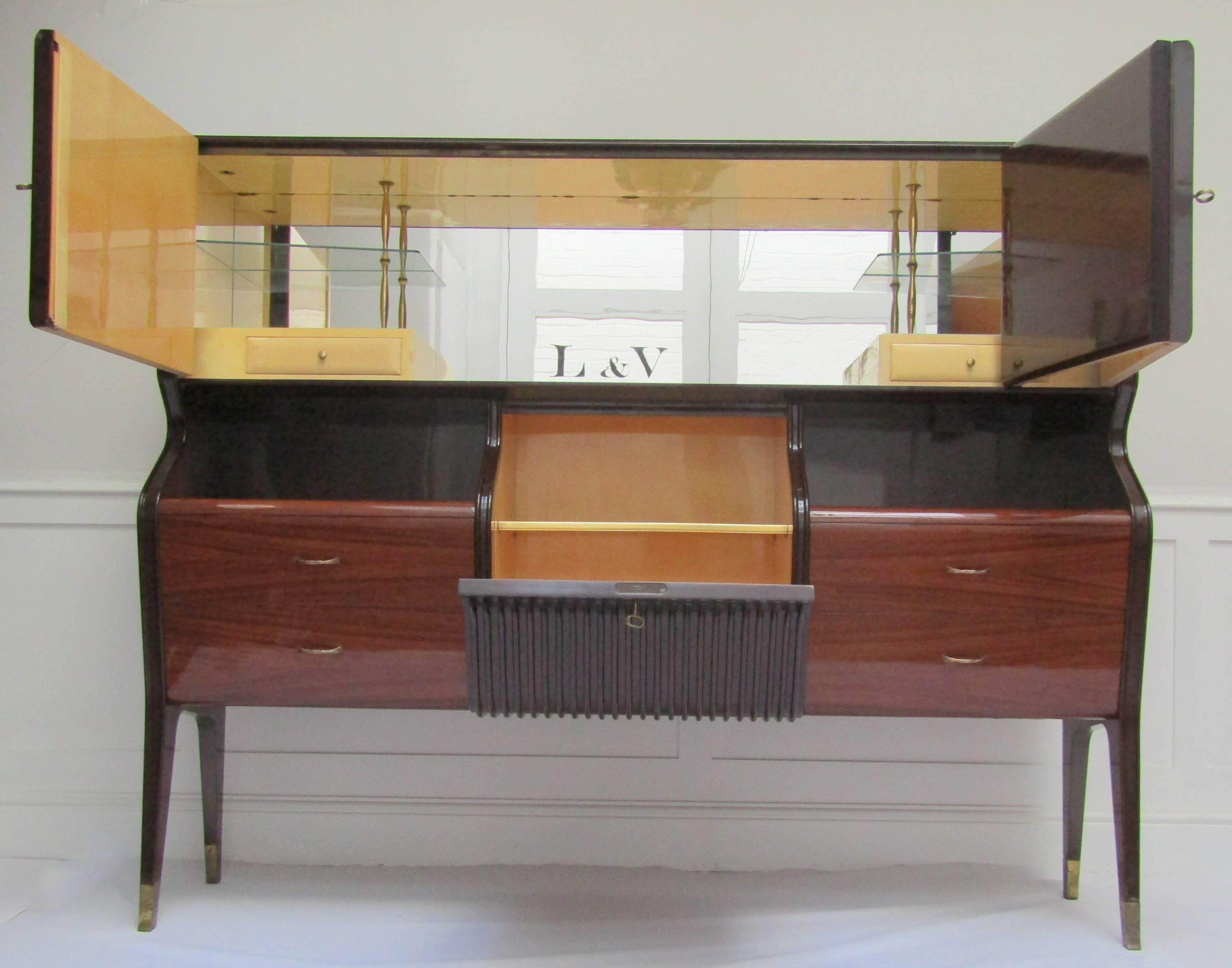 Mid-Century Modern 1950s Cocktail Cabinet by Osvaldo Borsani For Sale