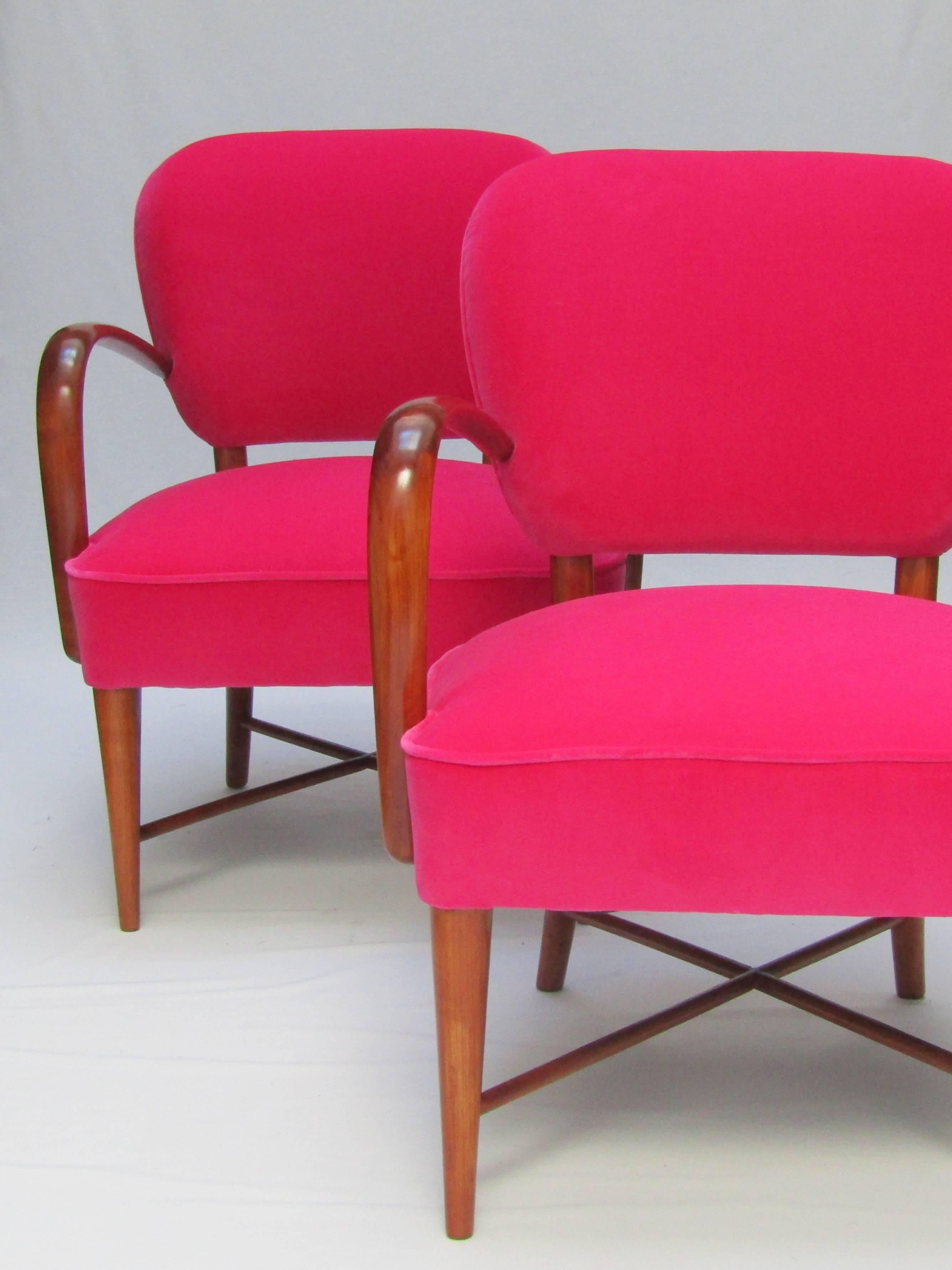 20th Century Pair of 1950s Italian Bentwood Armchairs