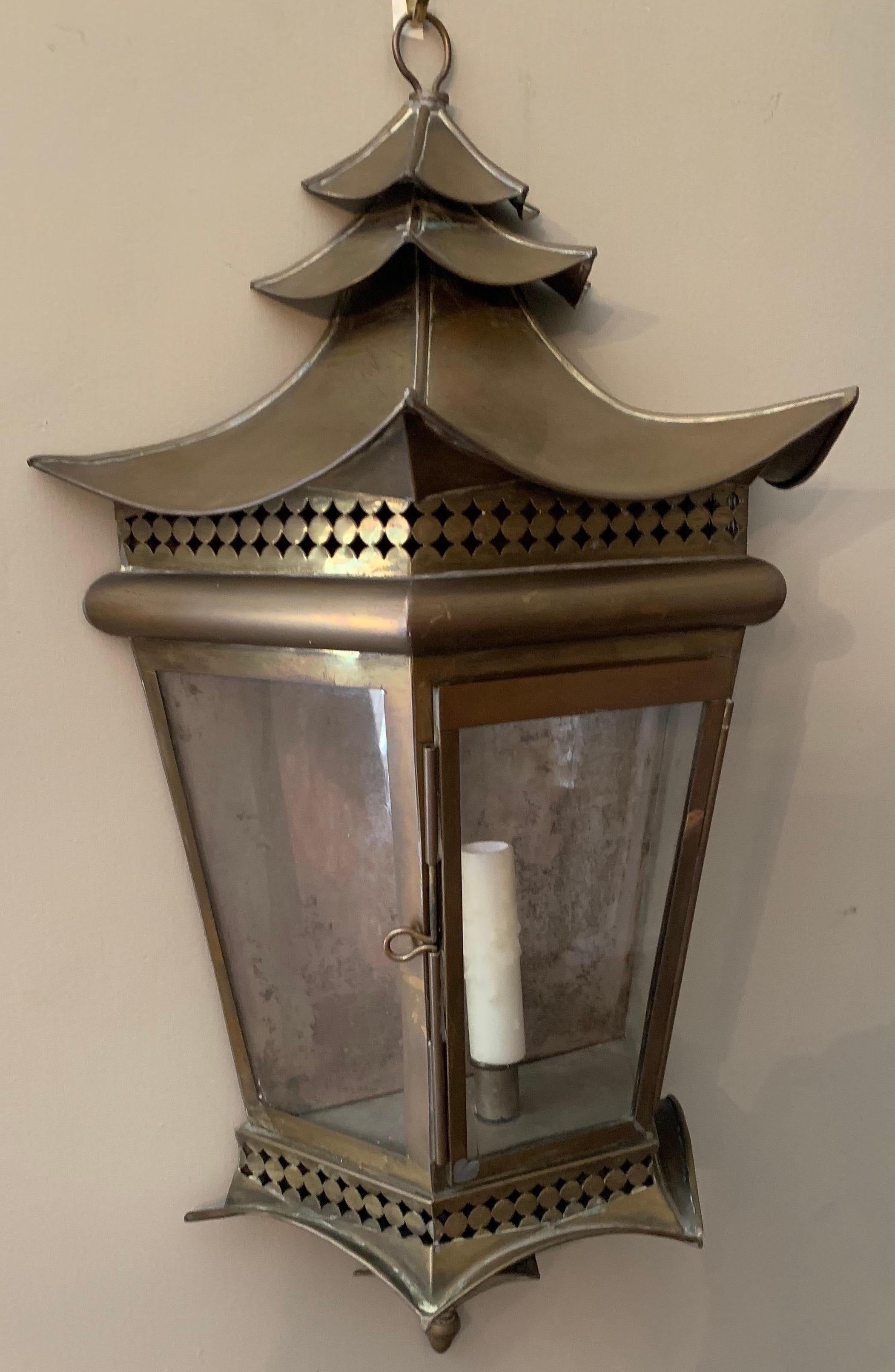 Chinoiserie Italian Brass Pagoda Large Sconce For Sale