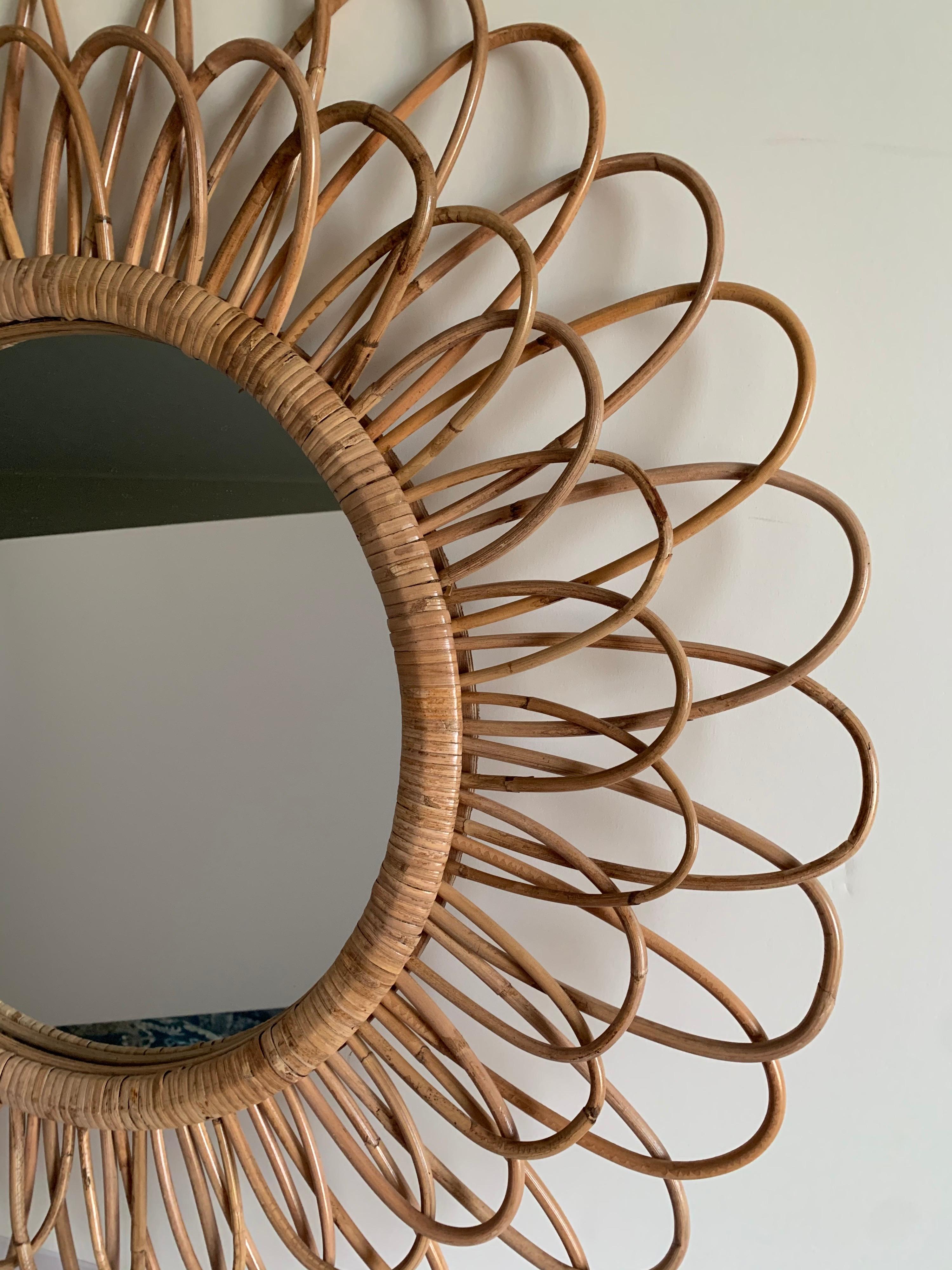Woven Rattan Sunburst Round Mirror In Good Condition In Stamford, CT