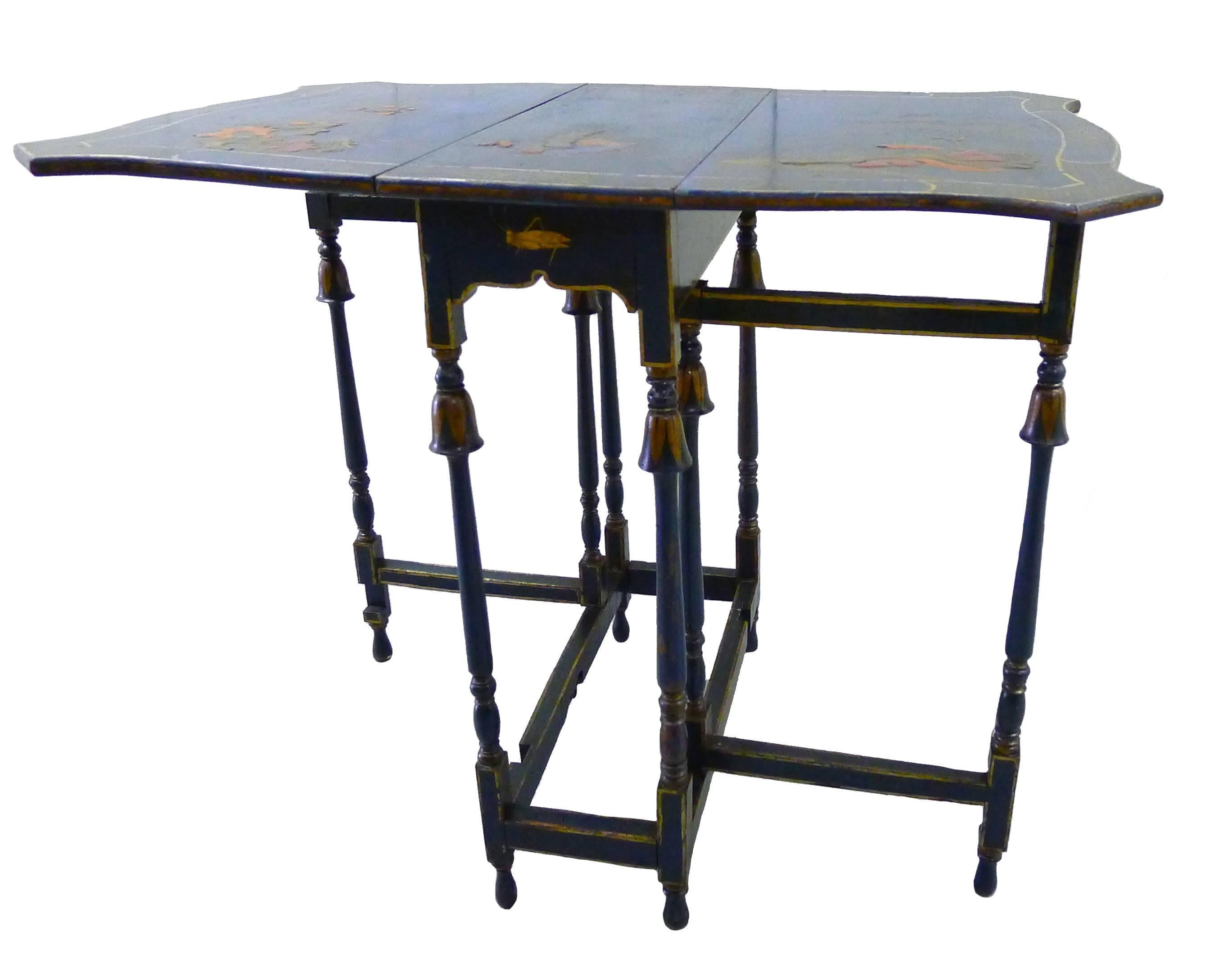 British Chinese Export-Style Chinoiserie Gate-Leg Drop Leaf Tea Table For Sale