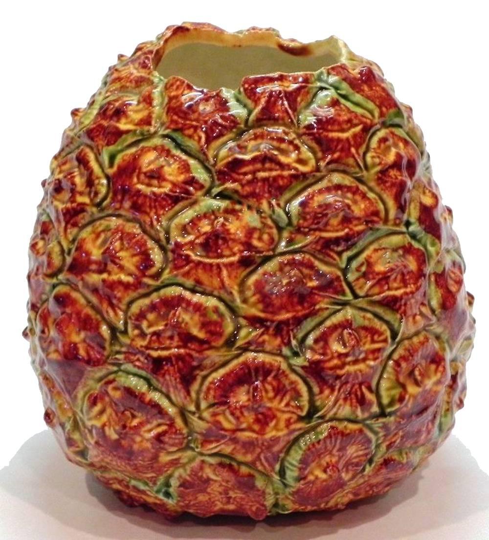 Rare signed Dodie Thayer majolica style pottey vase in the form of a pineapple. Signed on the bottom 