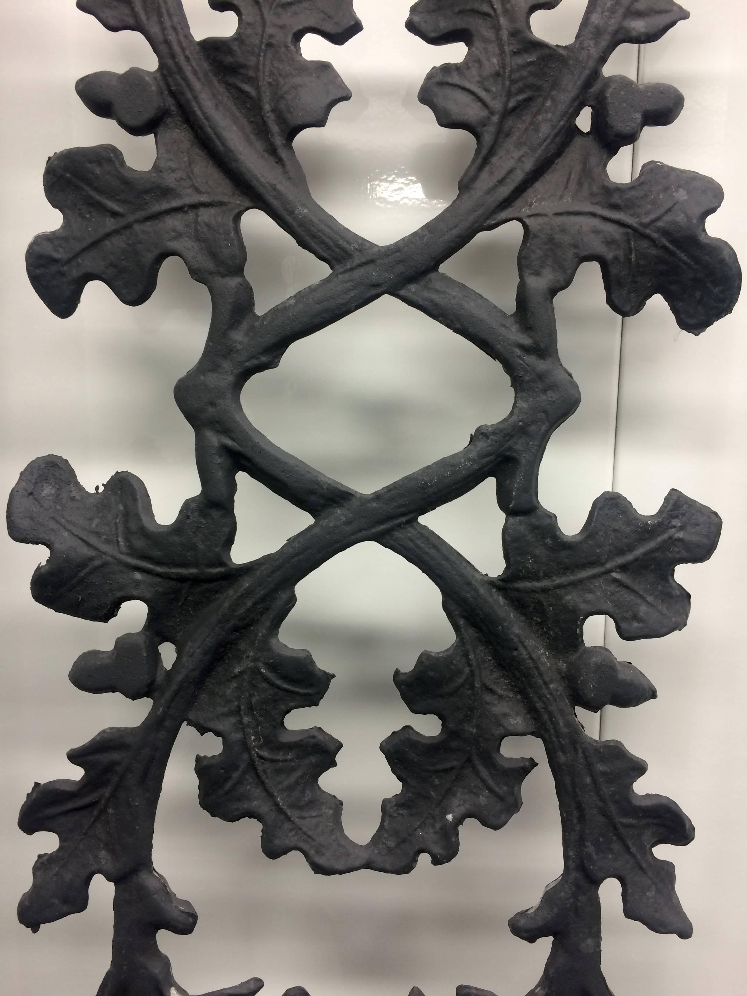 oak leaf door knocker