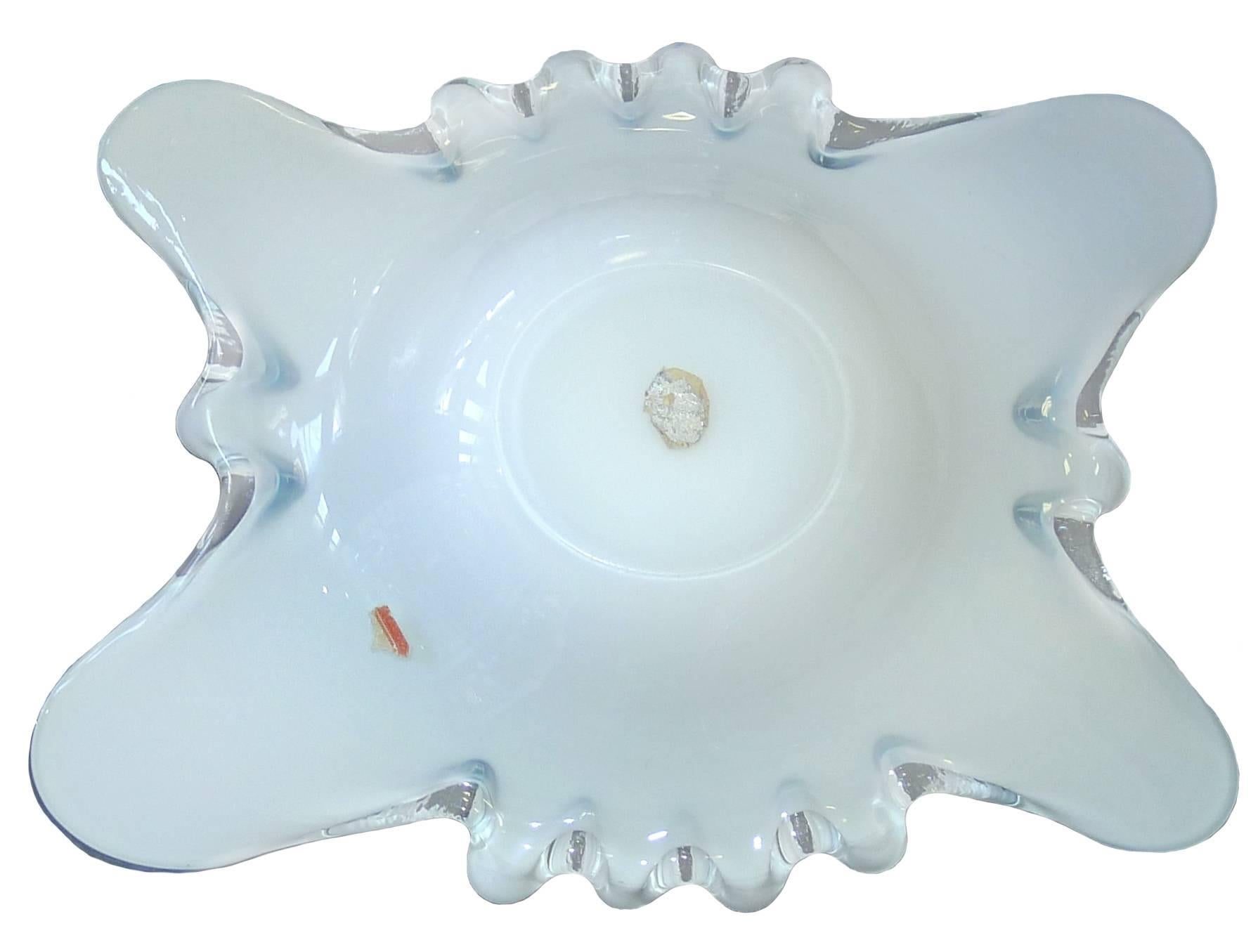 Murano Blue Butterfly Ashtray by Fratelli Toso In Good Condition In Stamford, CT