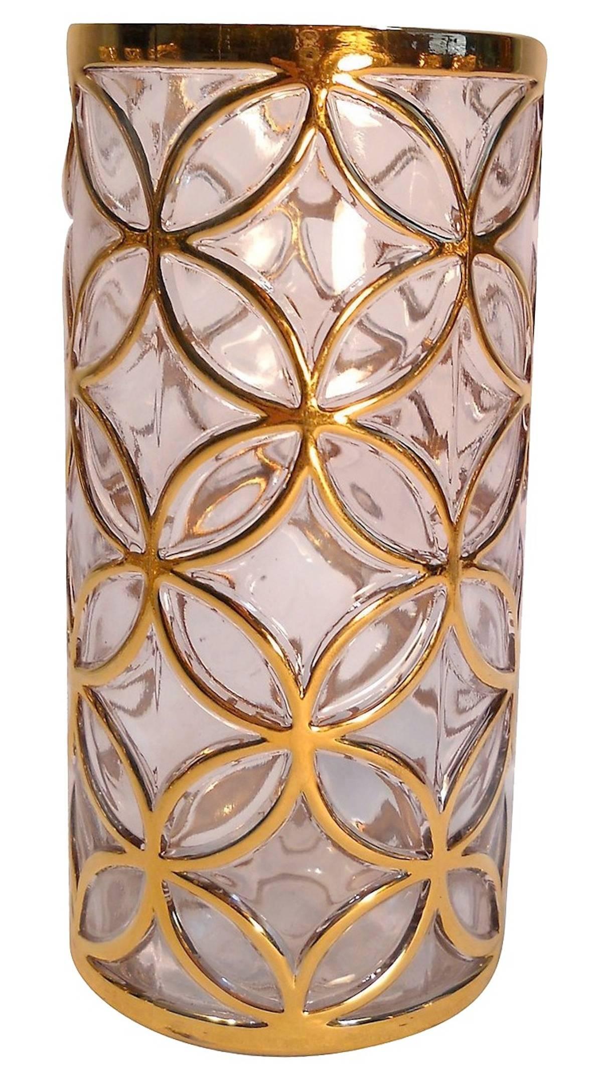 Set of six 1960s imperial glass 'Tablique Sortijas de Oro' collection gold highball glasses. Overall raised geometric design with 22-karat gold. Each glass stamped with IG imperial glass mark on the bottom.