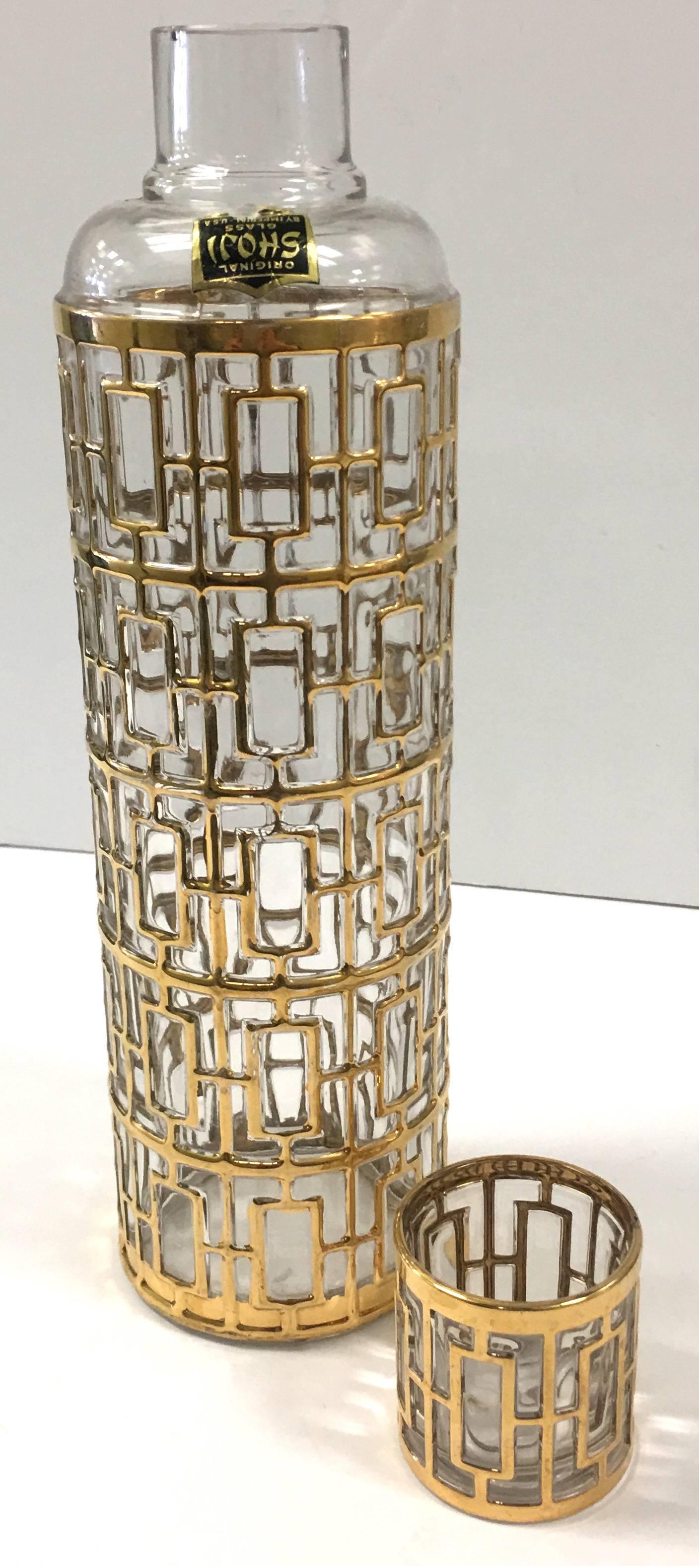 Chinoiserie Imperial Shoji Gold Glass Saki Set