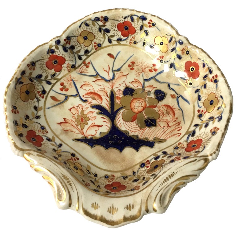 Royal Crown Derby Imari Porcelain Dessert Dish For Sale at 1stdibs