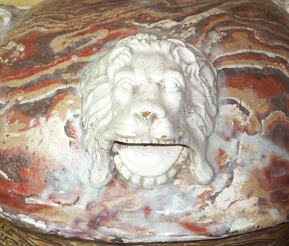 18th Century Neoclassical Italian Ceramic Brasero Imitating Marble 2