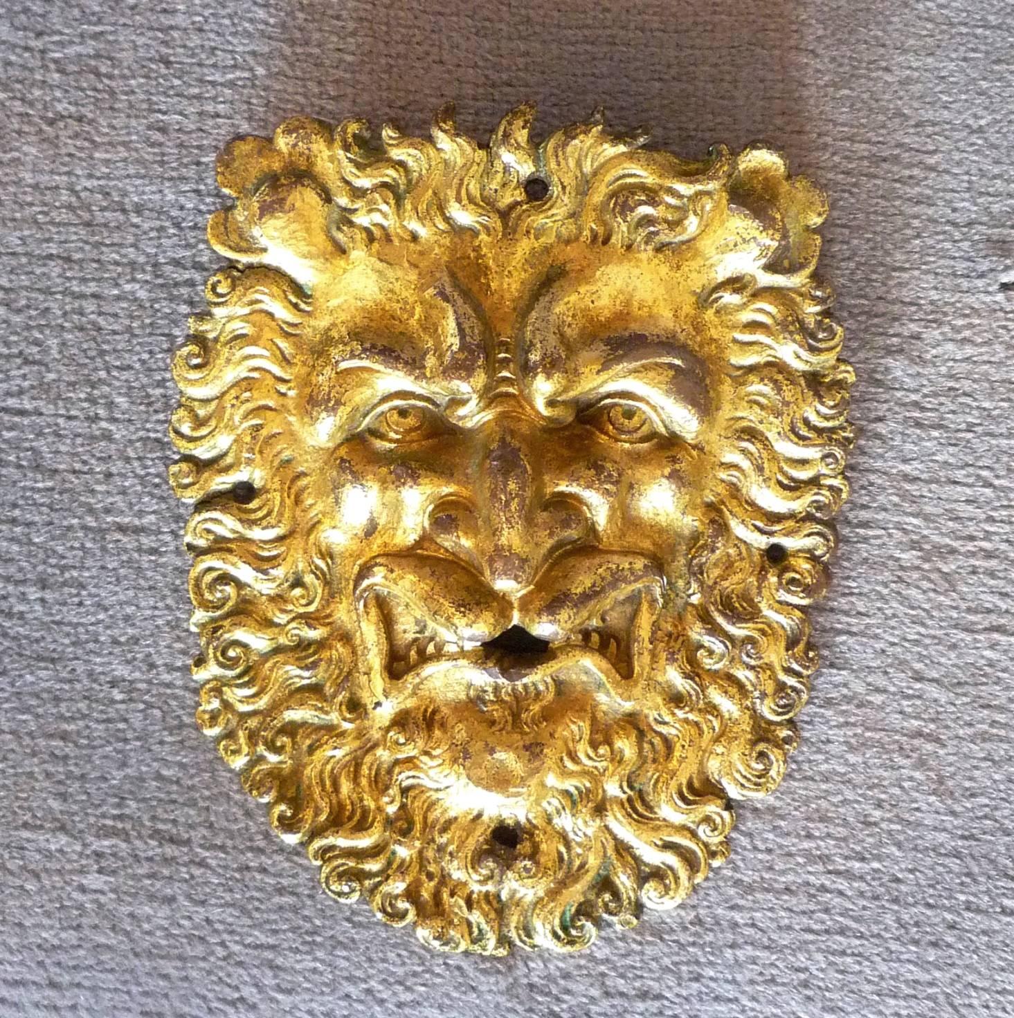 Italian Pair of Roman Renaissance Period Gilt Bronze Masks of Lions, 16th Century