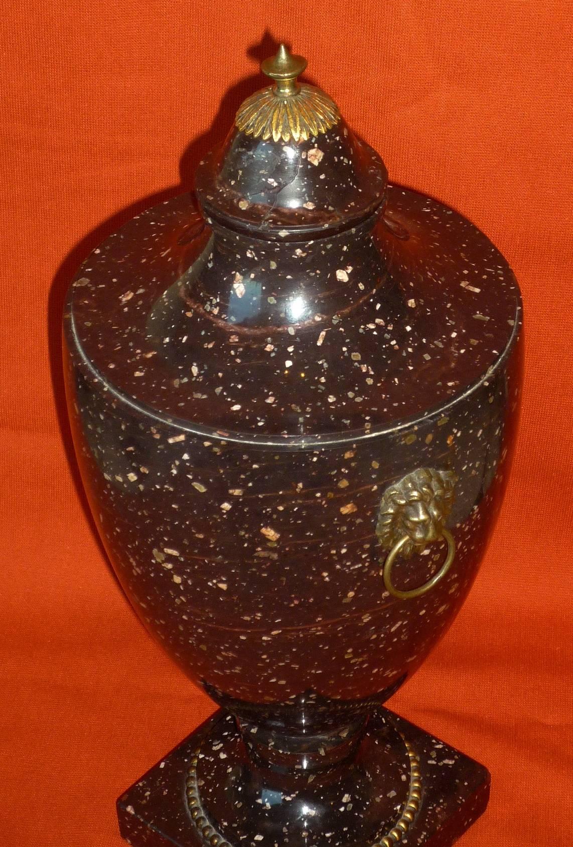 Swedish Neoclassical Blyberg Porphyry Covered Vase, Gustav IV Period, circa 1810 In Good Condition For Sale In Paris, FR