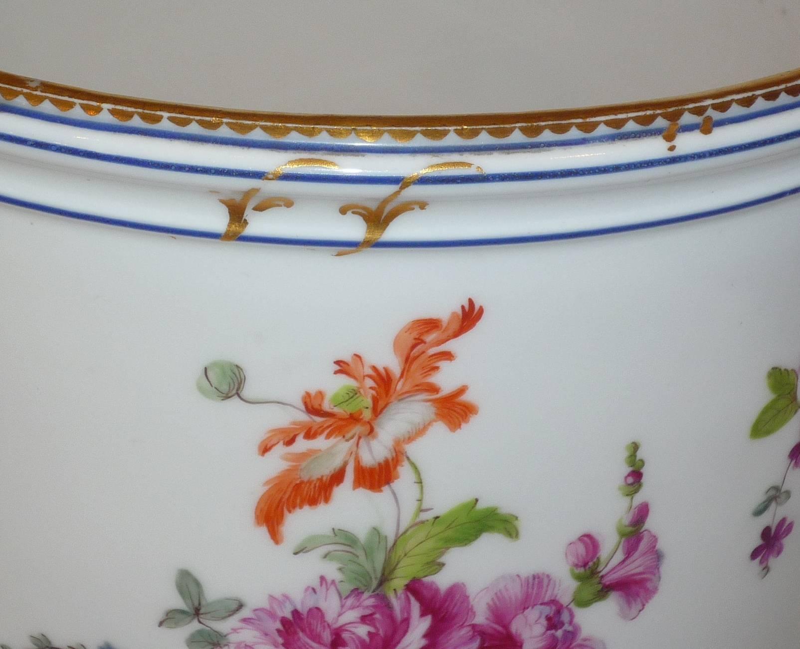 French Large Sèvres Hardpaste Porcelain Wine Cooler, 1786, Painter Bouillat