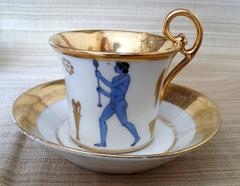 Four French Paris Porcelain Empire Period Cups with Saucers, Dagoty, circa 1800