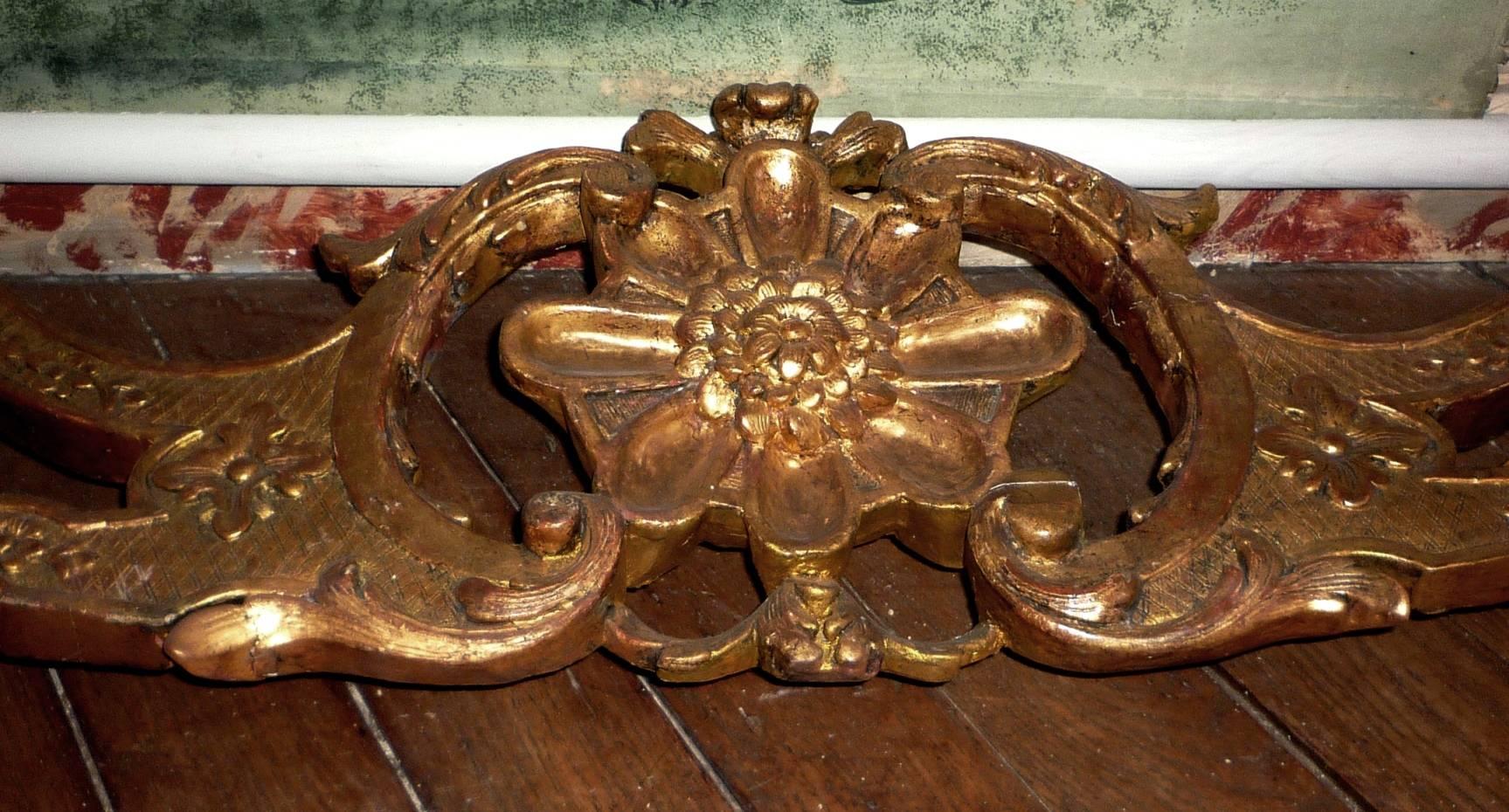 French Regence Period Giltwood Console Table with Marble Top, circa 1730 1