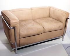 LC2 Two-Seat Sofa by Le Corbusier et Al Cassina, Leather and Chrome