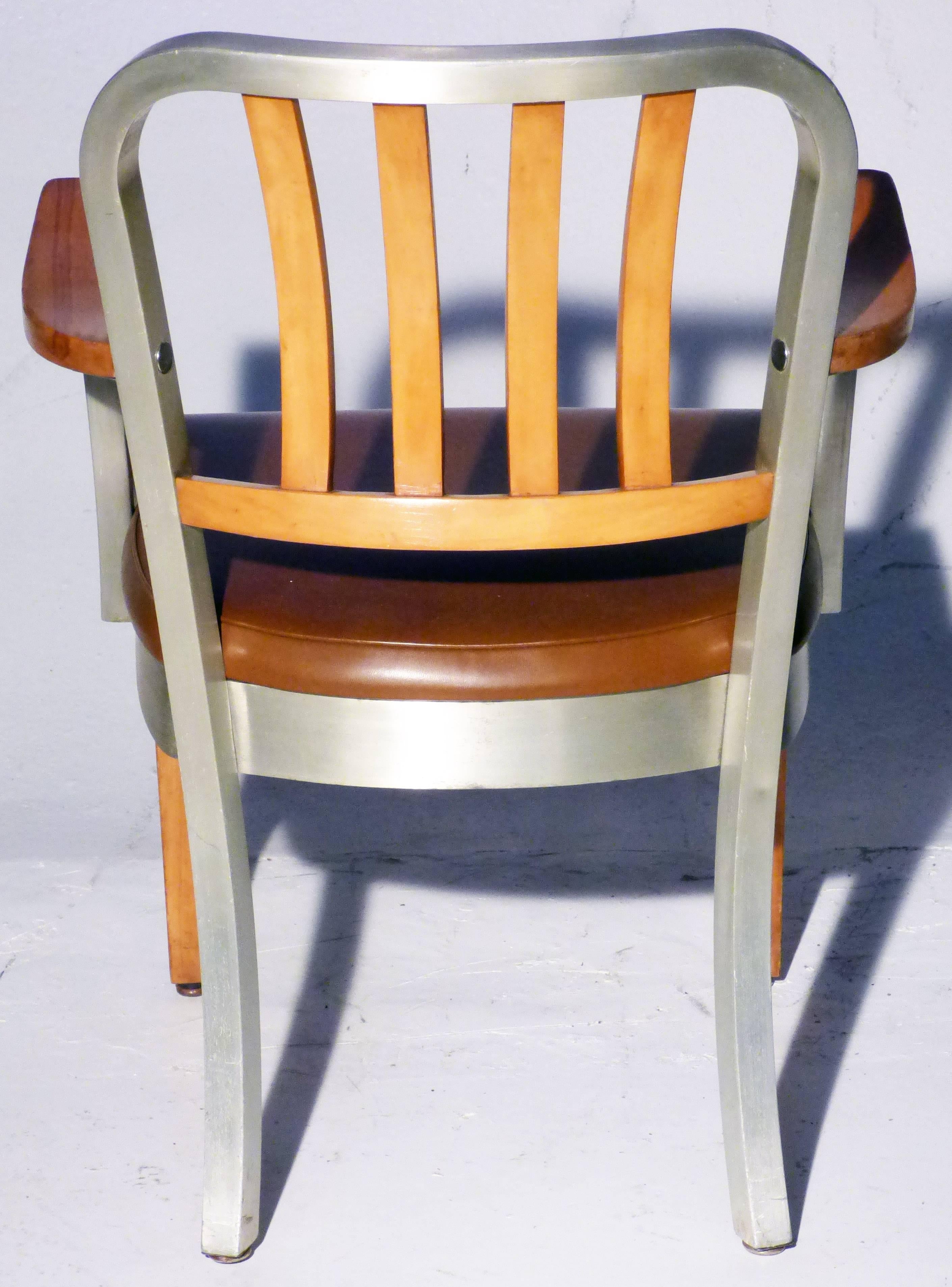 American Original Us Shaw Walker Chair Model 8312 Armchair For Sale