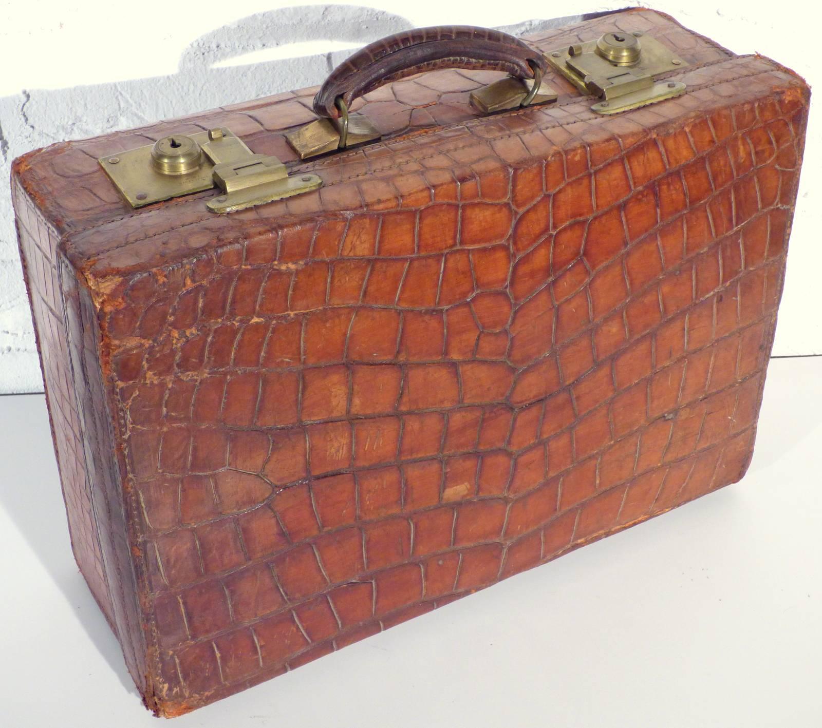 Crocodile Suitcase Luggage from Mid-20th Century For Sale 2