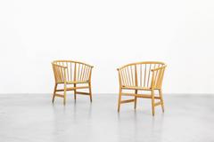 Pair of Beautiful Danish Lounge Chairs by Hans J. Wegner for PP Møbler PP 112
