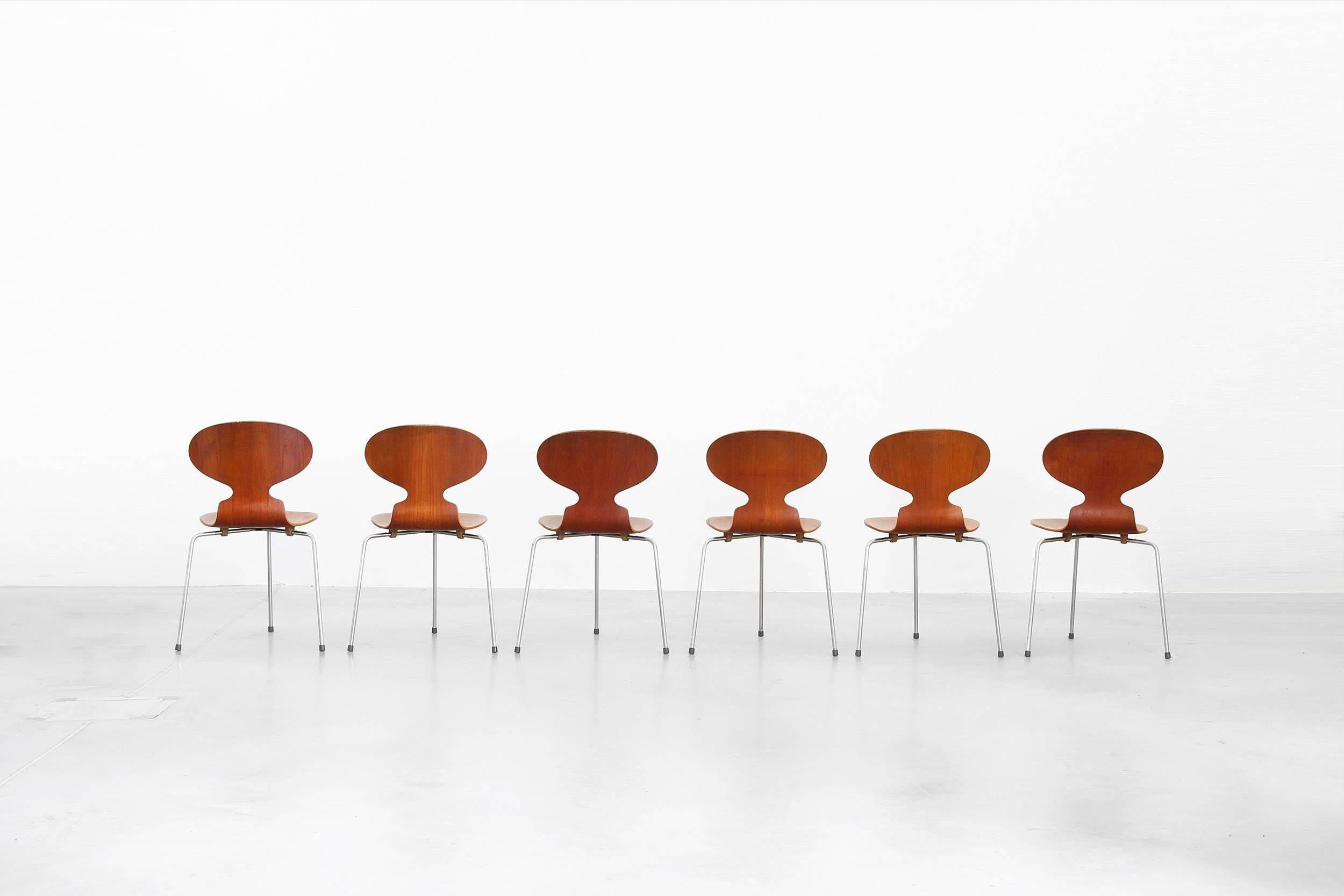 20ième siècle Ensemble de six chaises de salle à manger en teck 3100 d'Arne Jacobsen pour Fritz Hansen