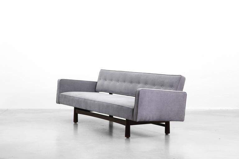 Rare Sofa by Edward Wormley for DUX Mod., New York, 1960s For Sale 1