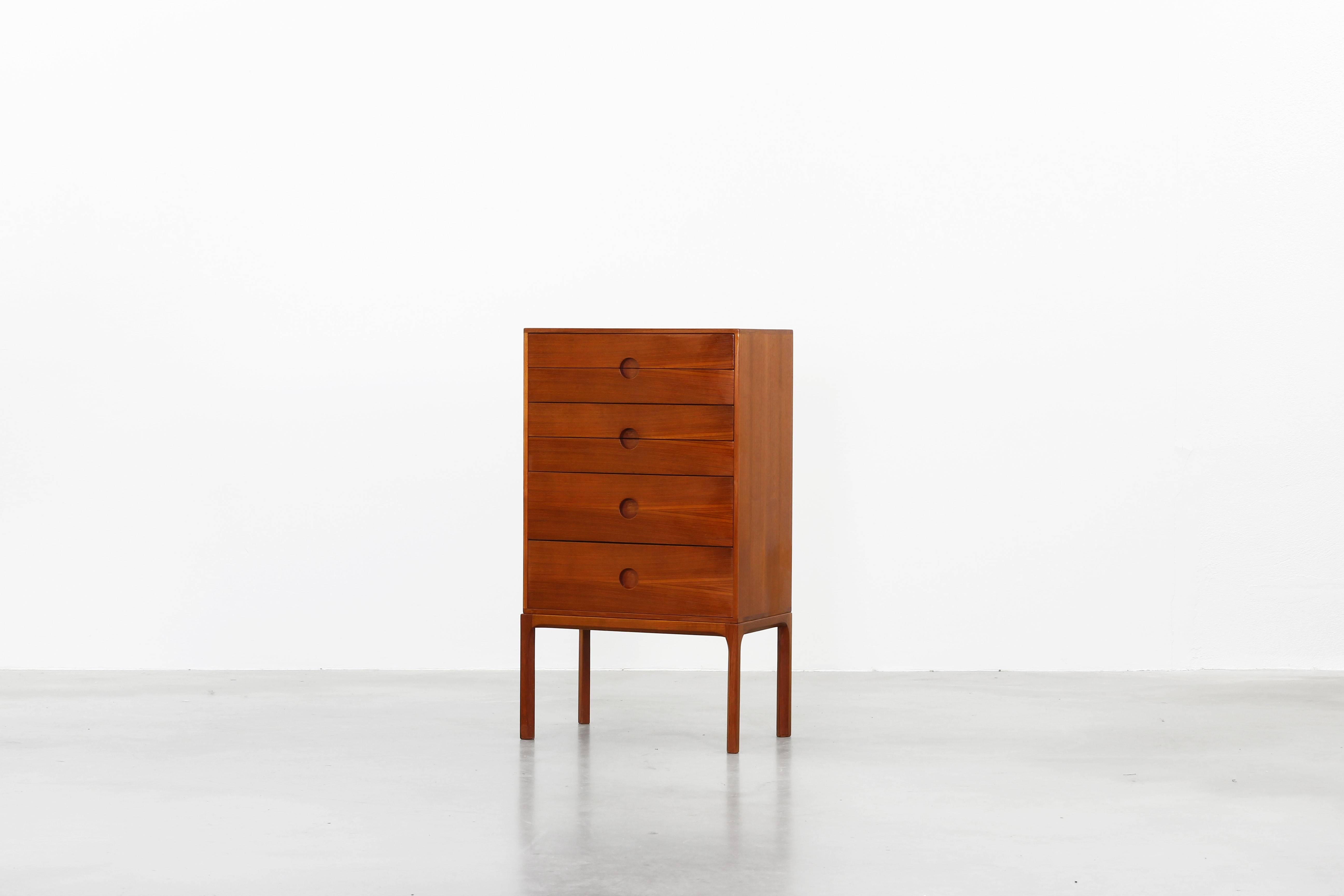 Beautiful Chest of Drawers Commode by Aksel Kjersgaard for Odder In Excellent Condition In Berlin, DE