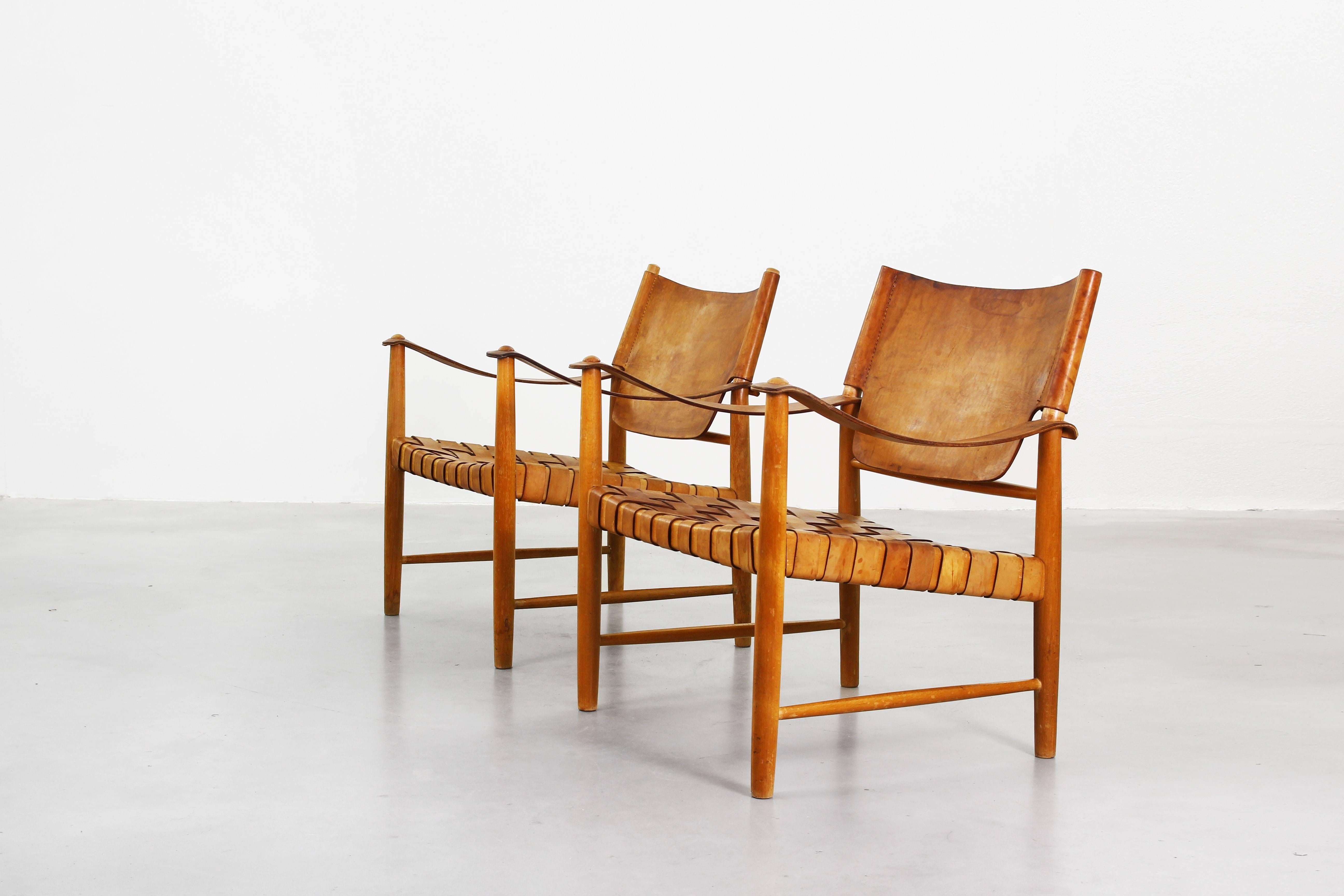 Beautiful Safari Lounge Chairs in the Style of Børge Mogensen, Hans J. Wegner In Good Condition In Berlin, DE