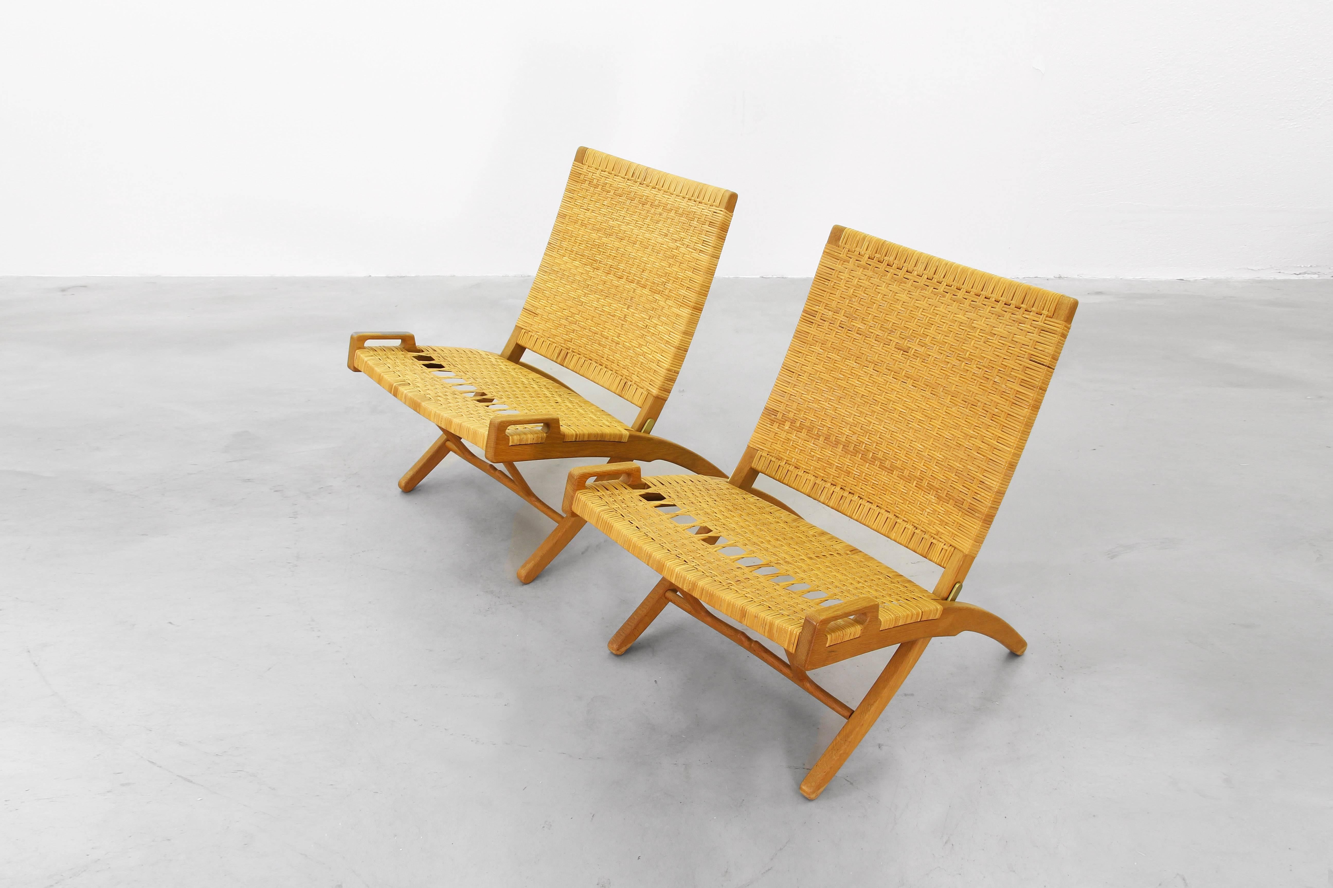Pair of Folding Lounge Chairs by Hans J. Wegner for Johannes Hansen 1