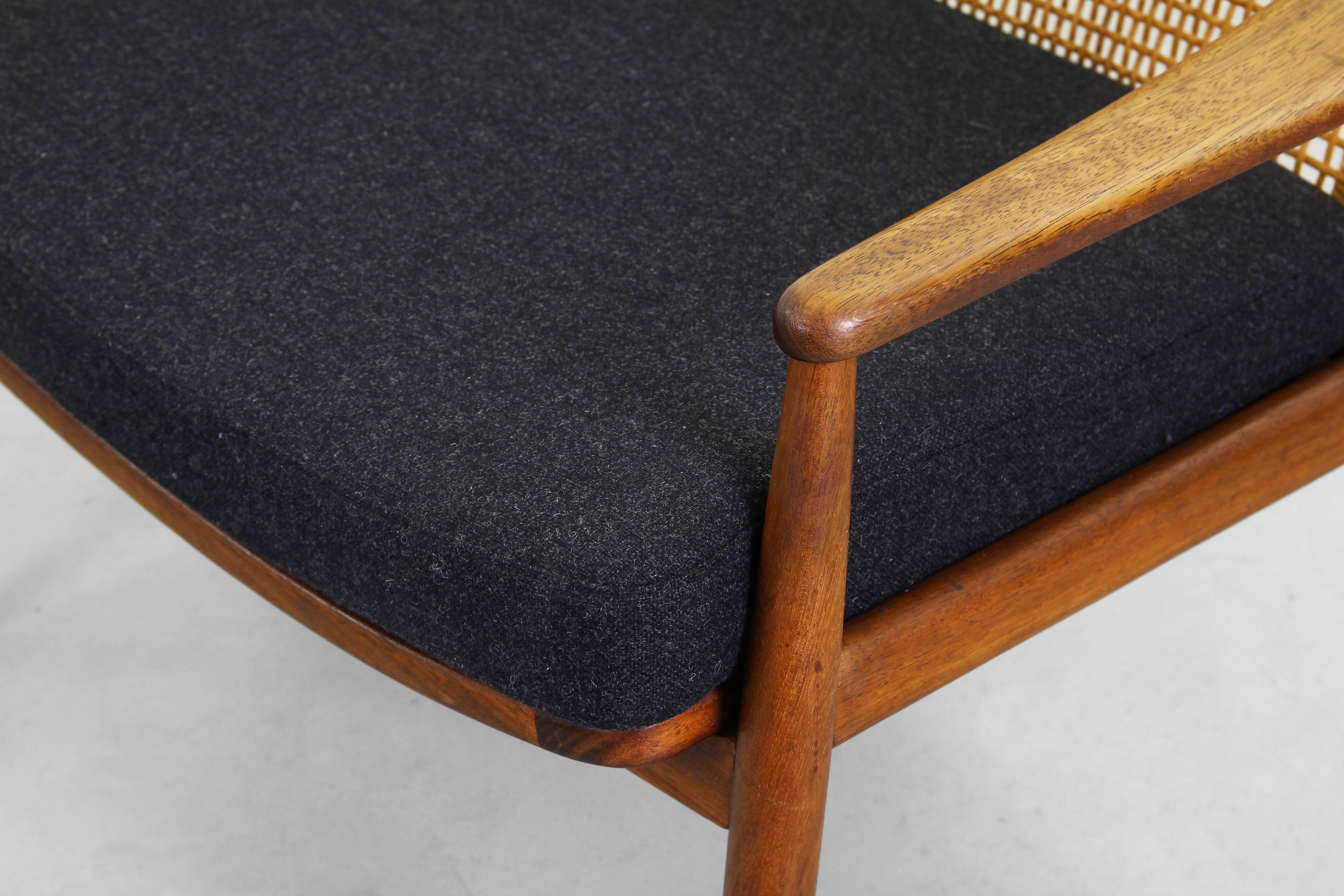 Beautiful Pair of Lounge Easy Chairs by Hartmut Lohmeyer for Wilkhahn 'b' 2