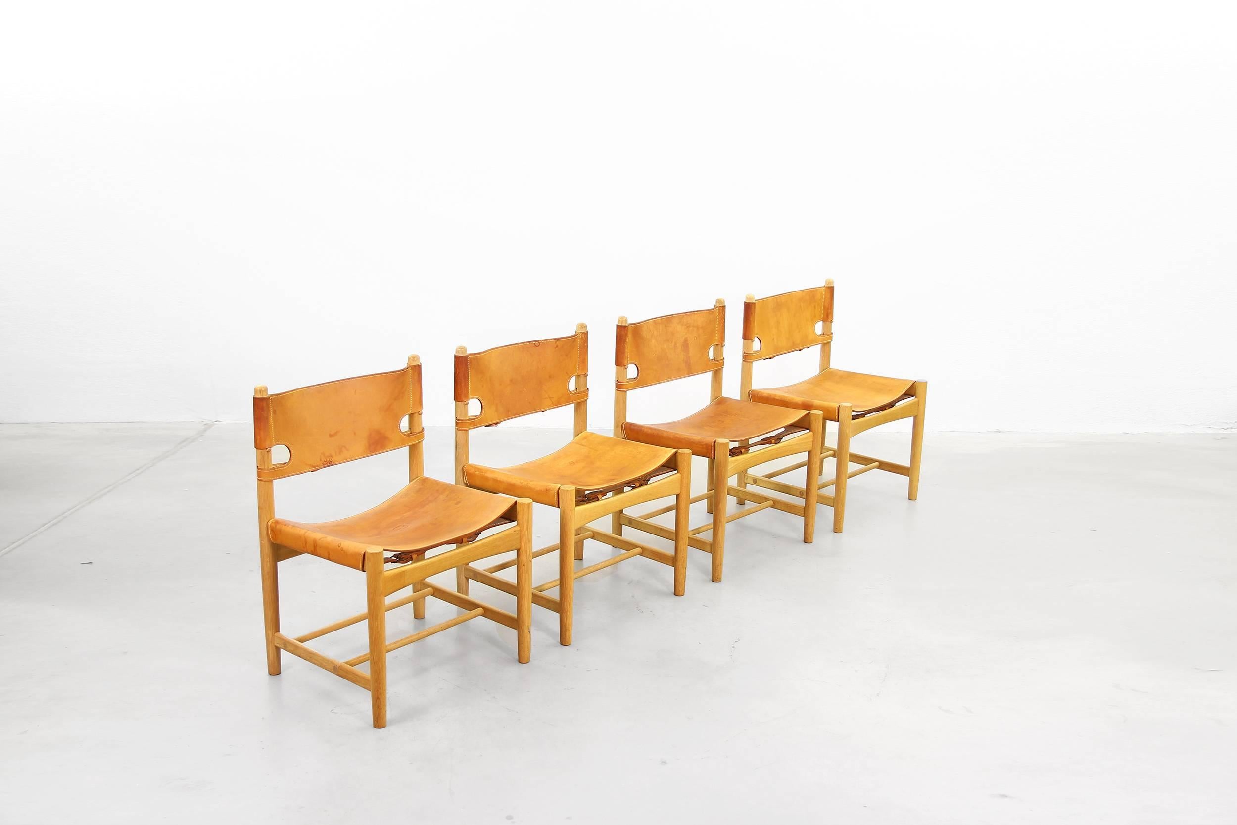 20th Century Set of Eight Dining Hunting Chairs by Børge Mogensen for Fredericia Mod. 3237