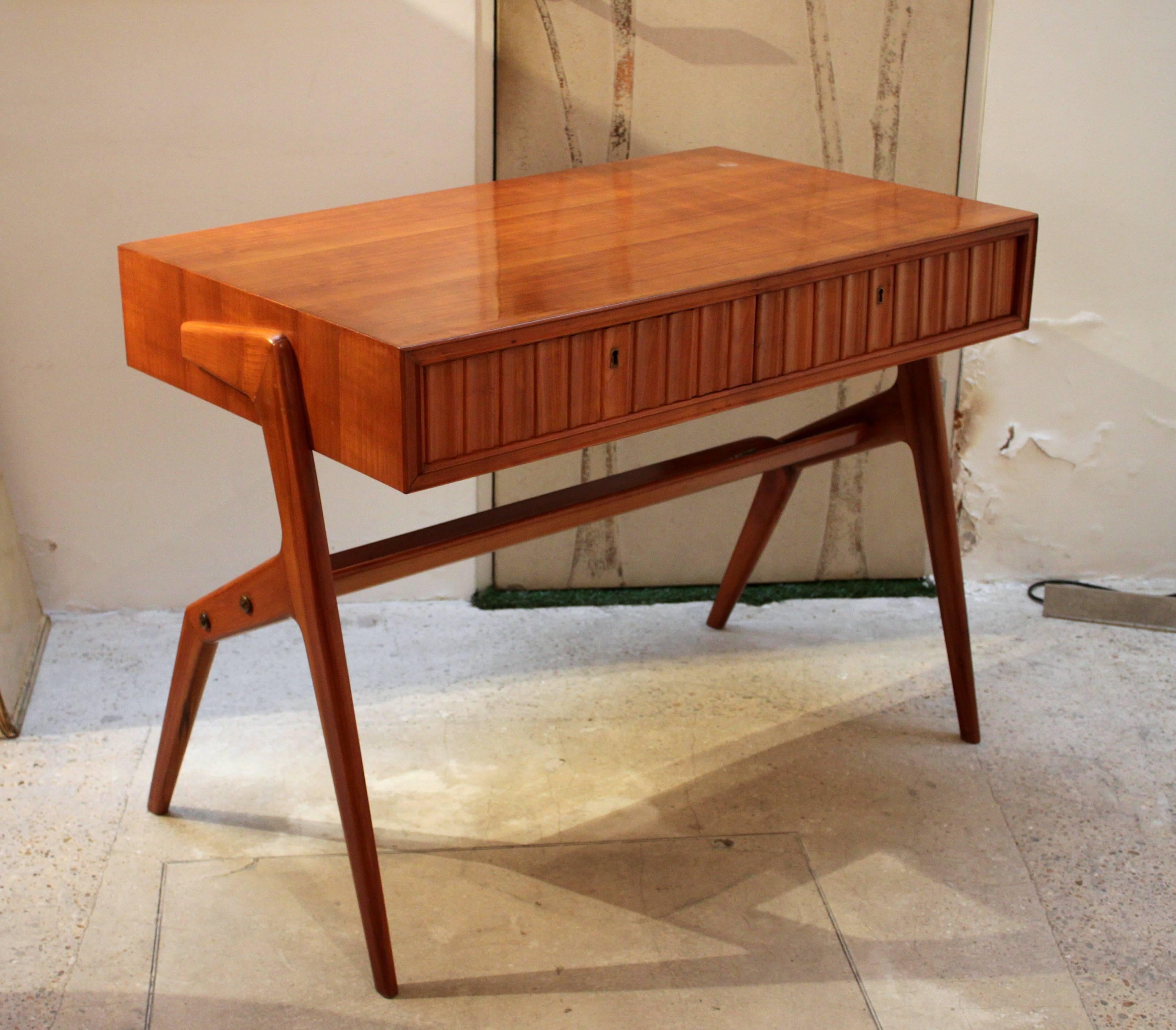 Mid-Century Modern Desk in the Style of Ico Parisi