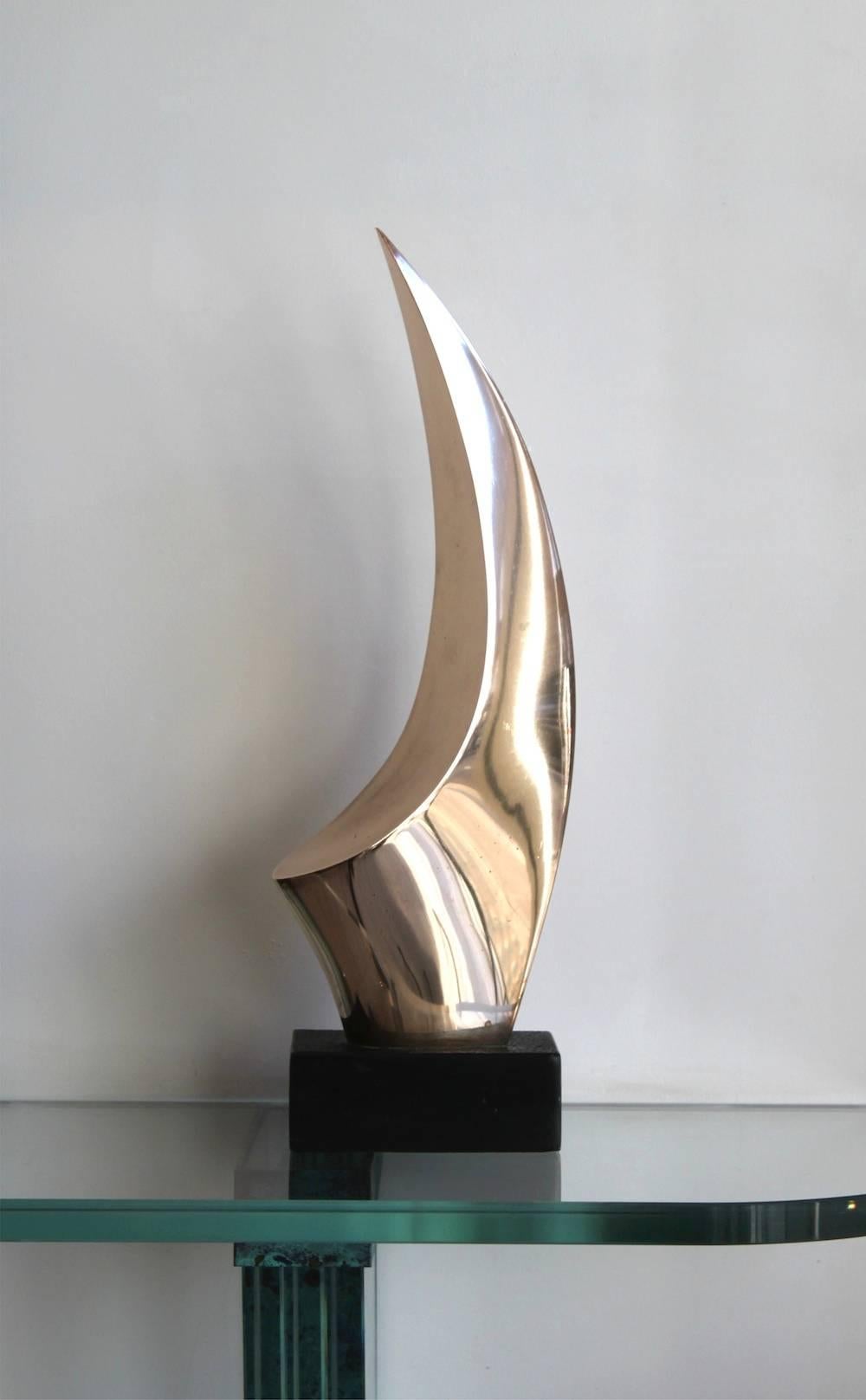 Artist: John Milne (1931-1978).
Title: Cybele.
Date: 1974.

Medium: Polished bronze.
Edition of 6.

Measures: Height 41 cm.