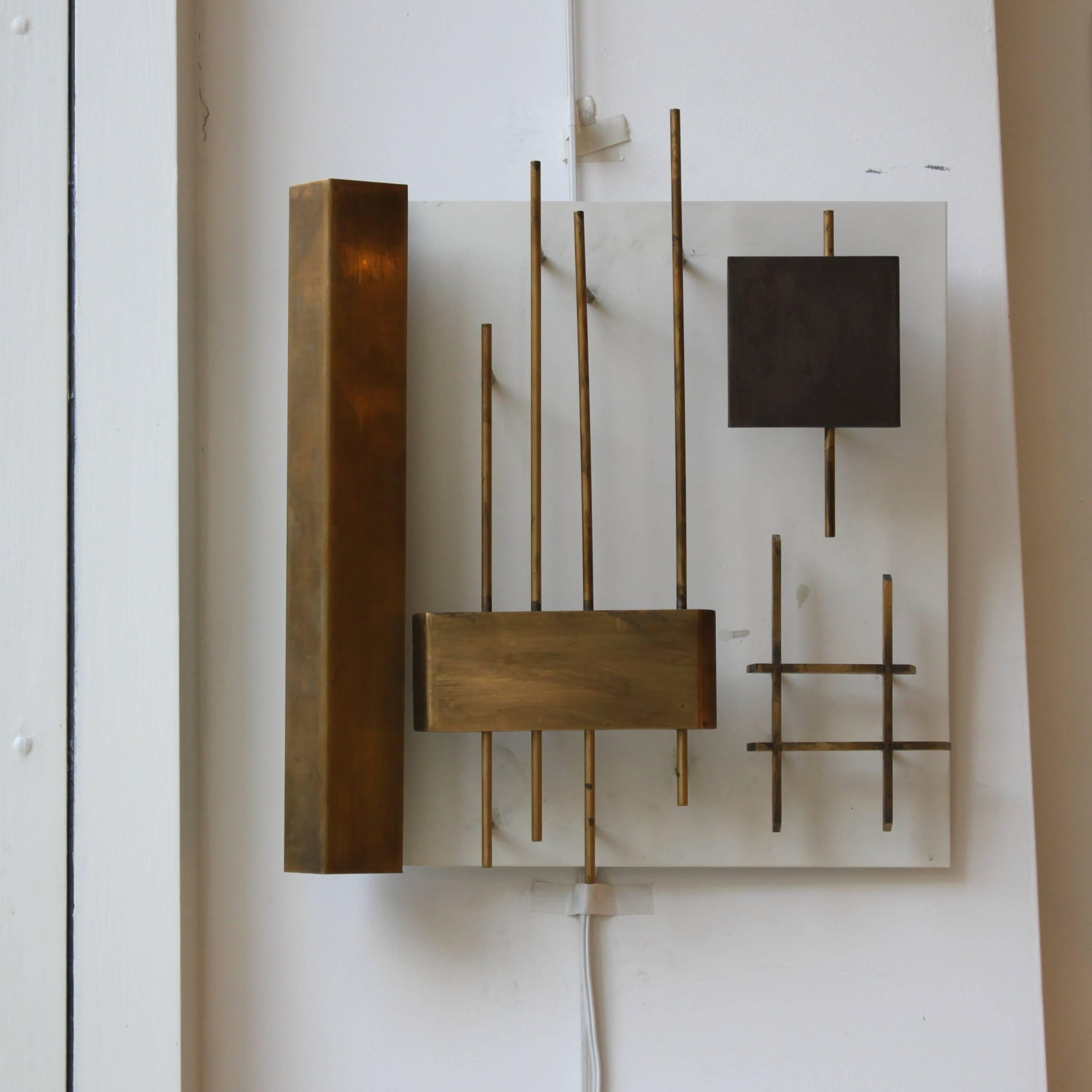 Matched Pair of brass wall lights by Gio Ponti from 1960s In Good Condition For Sale In London, GB