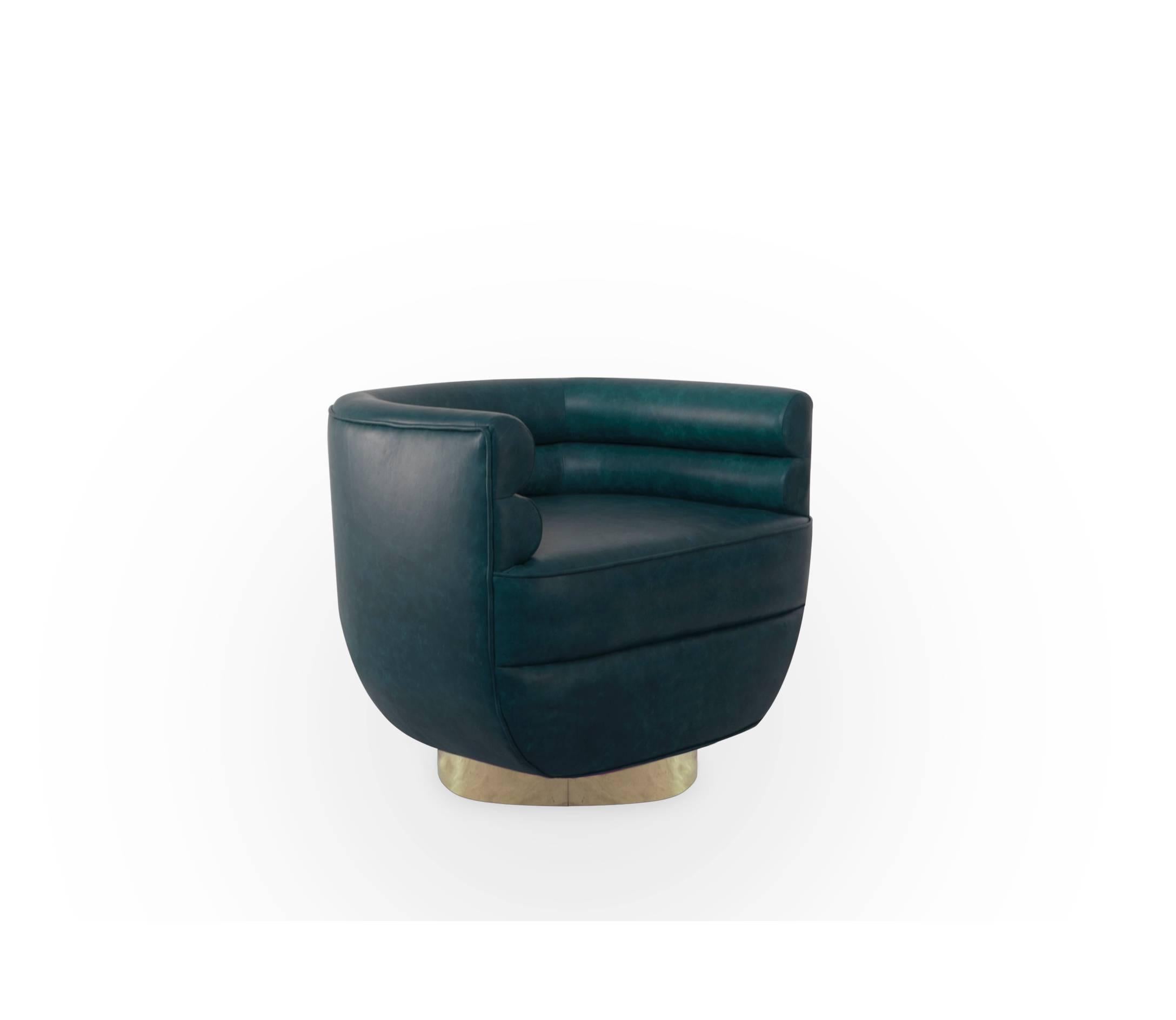 Contemporary European Mid-Century Modern Leather and Brass Loren Club Armchair For Sale