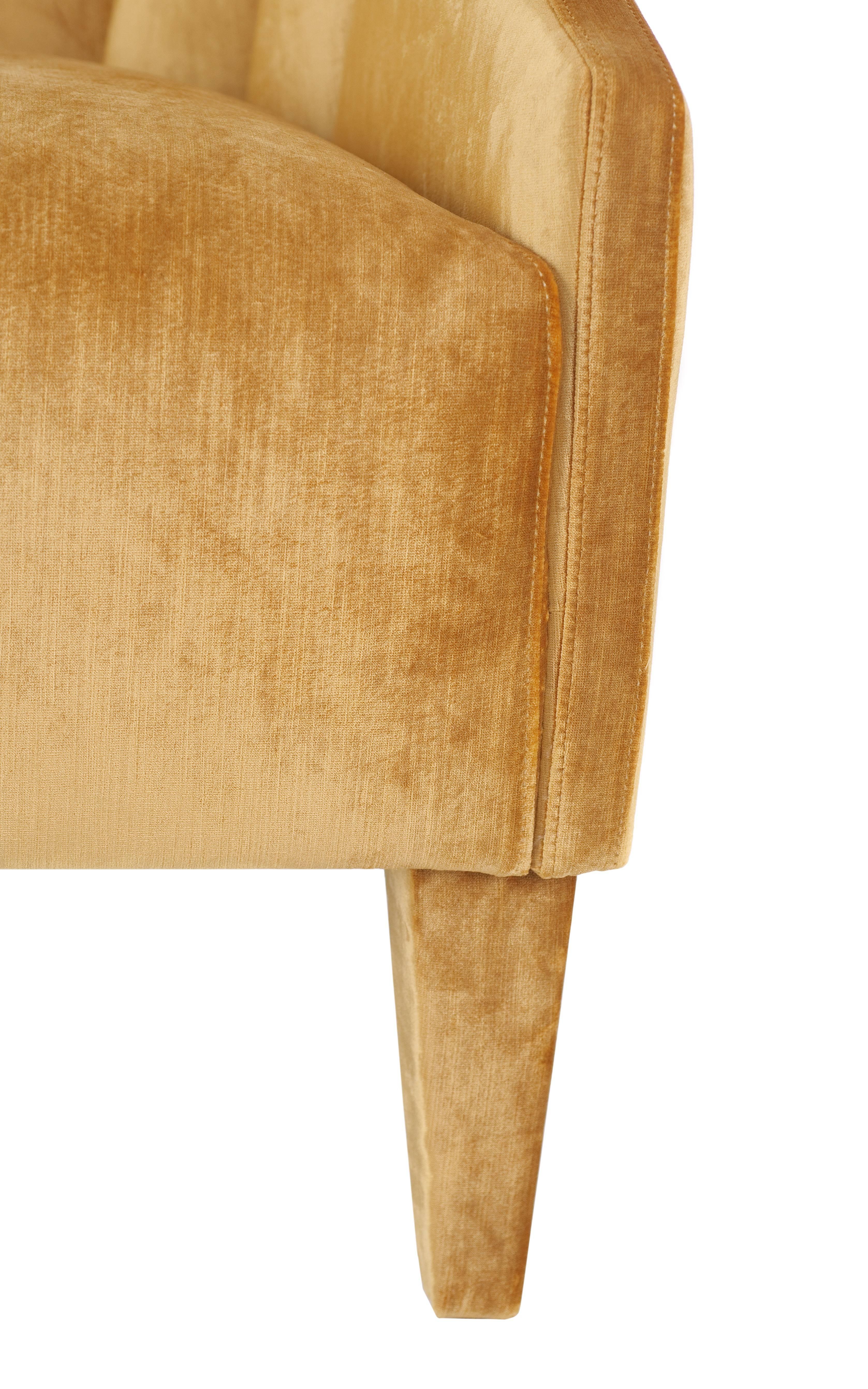 Contemporary European Modern Aspen Club Chair Armchair For Sale
