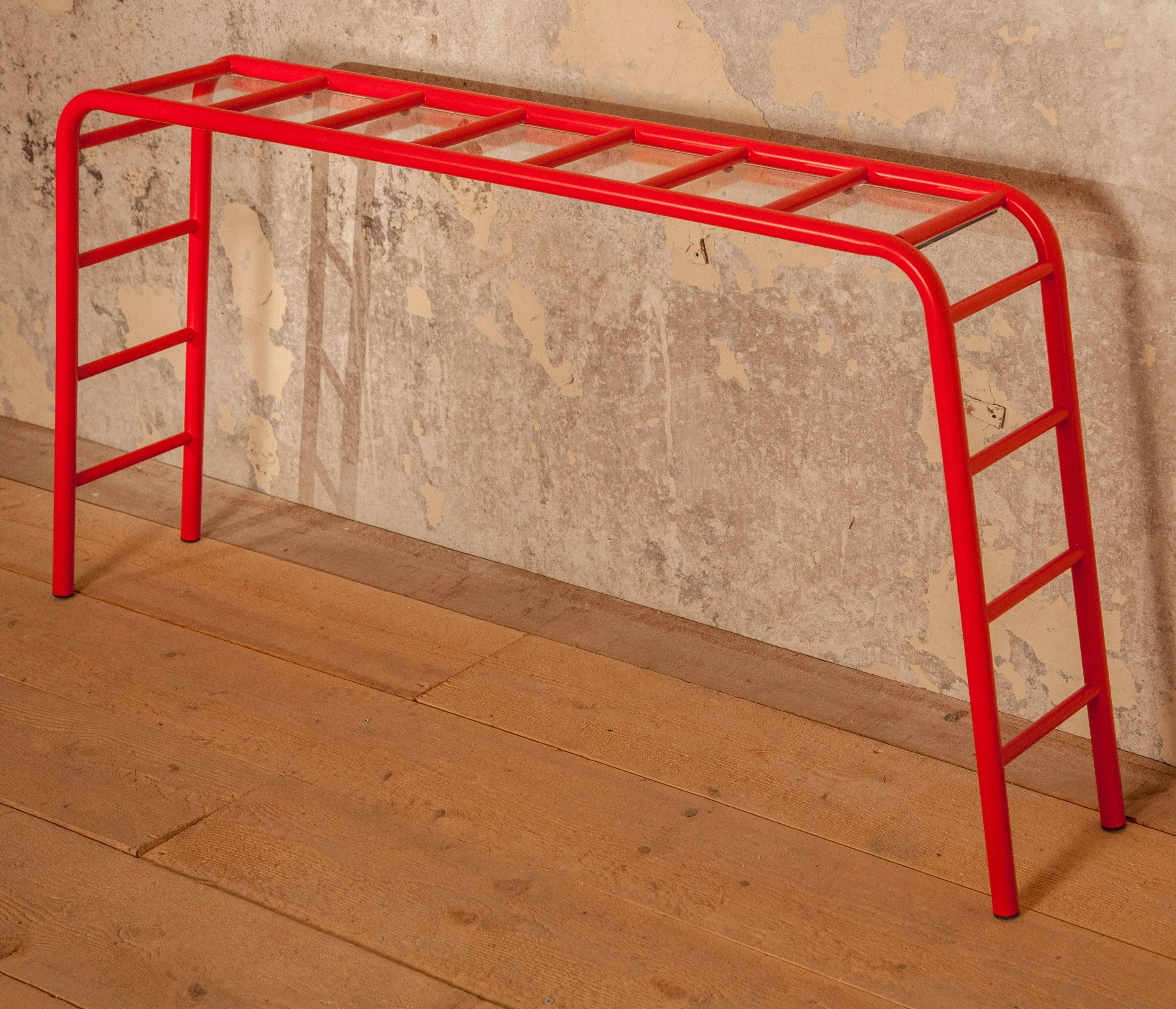 European Modern Steel and Toughened Glass Minimalist Ladder Console from France In Excellent Condition For Sale In Sydney, NSW