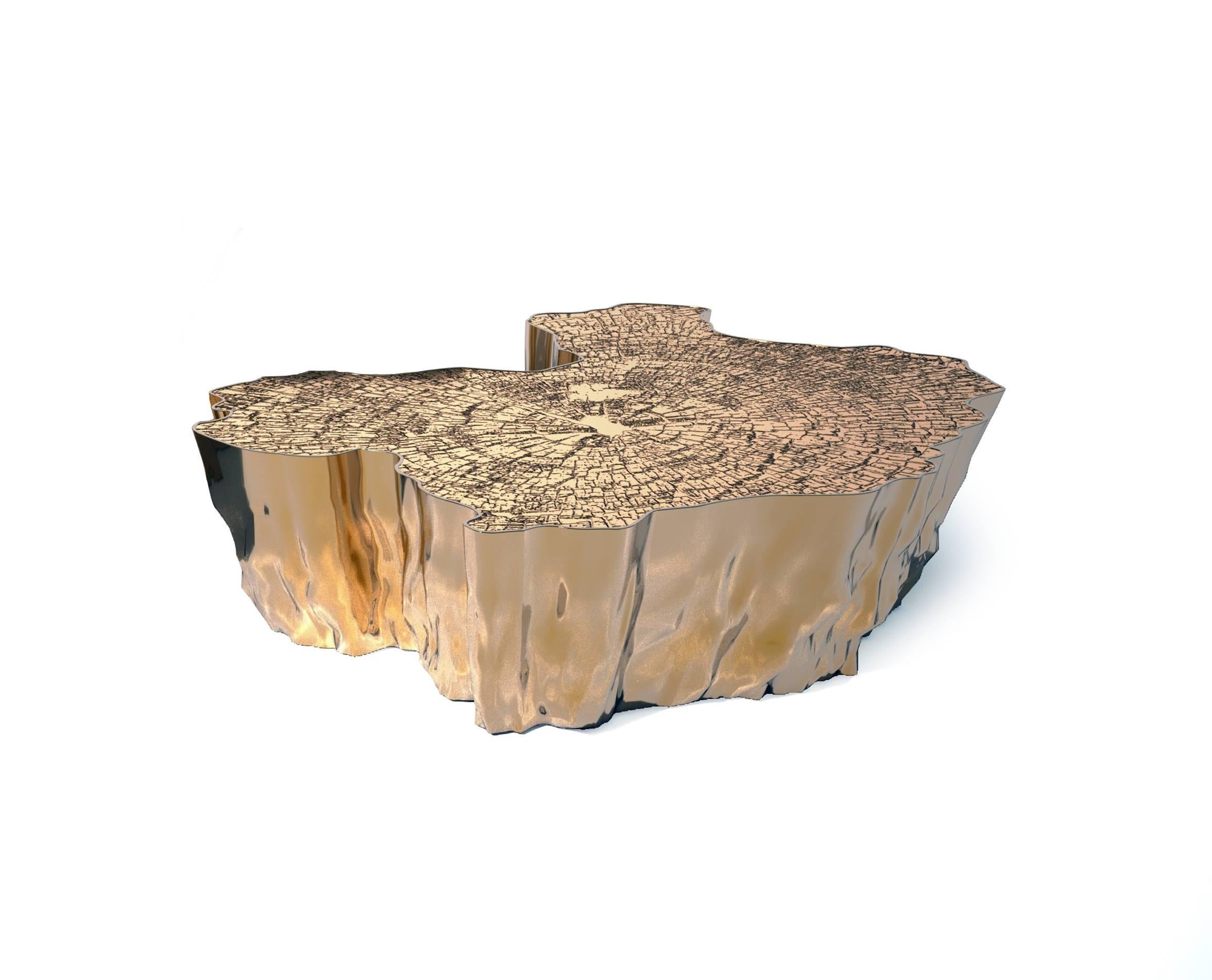 Boca do Lobo makes interior spaces come alive. That’s why we have recreated the elegant Eden Table, made with superior craftsmanship. The present version is made from melted aluminium that can be finished in copper leaf, gold leaf or silver leaf.