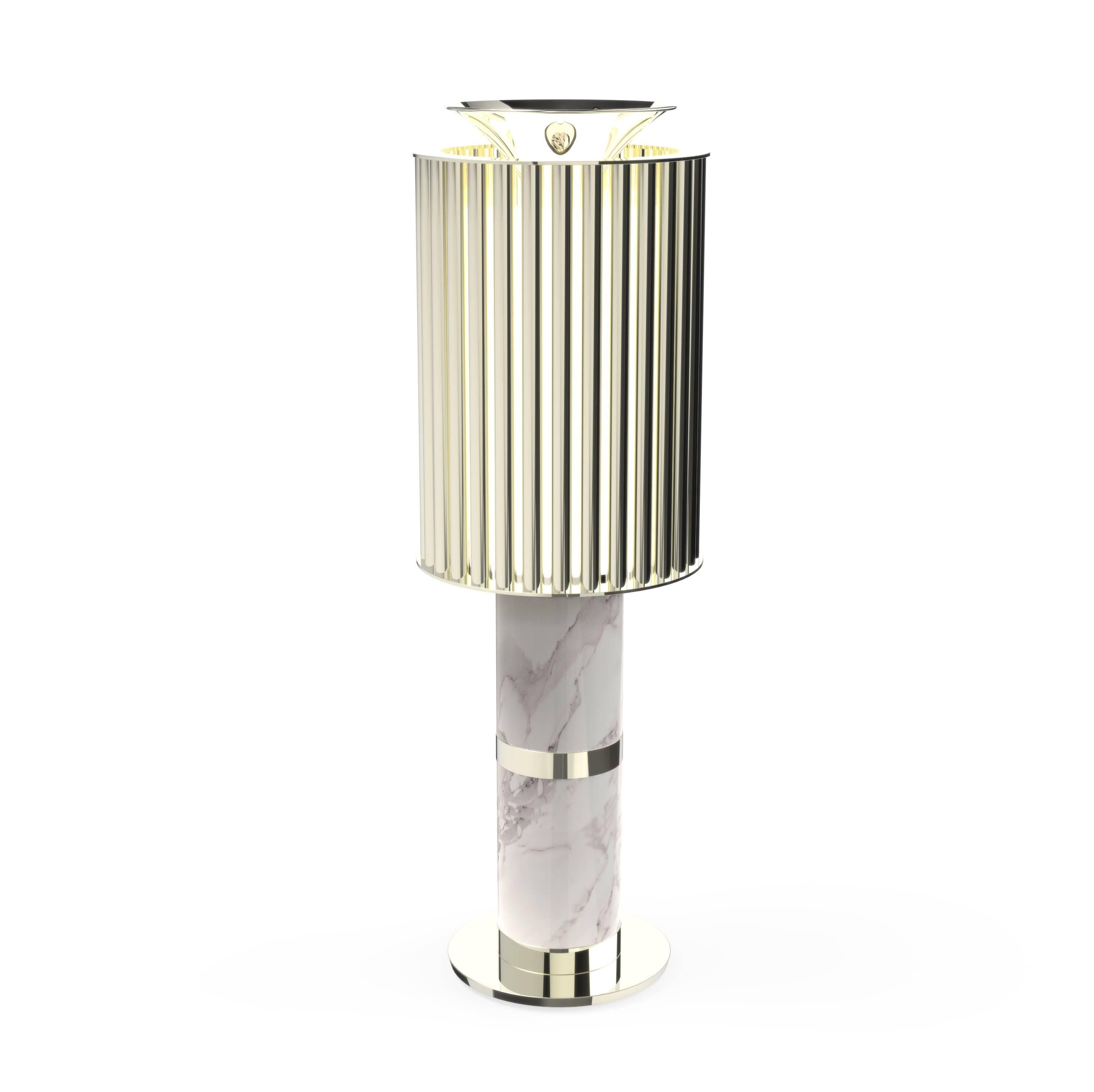 This noble and elegant piece boasts a patterned composition of straight brass tubes in rhythm with the irregular shades of the Estremoz white marble, defining the jazzy saxophone melody creating a beautiful match for the classiest environments.