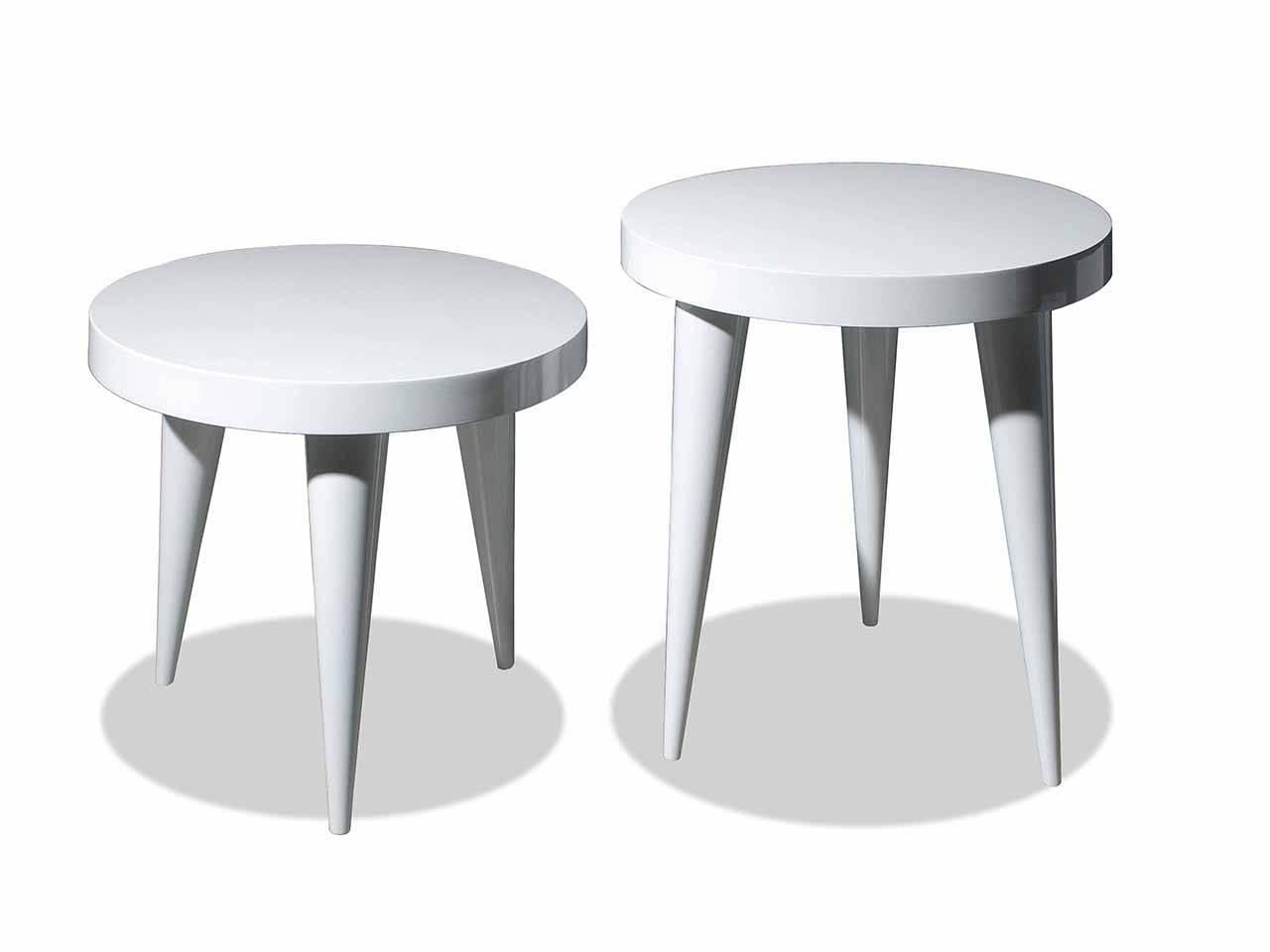 Simple, elegant and functional matching round side tables with three legs.

Colors option: White, ivory, black, coffee.

Finish option: Matte or gloss lacquered. 

Size option: 
Diam 56cm H 45 cm.
Diam 56 cm H 56cm.
Top 5 cm thick.

Set