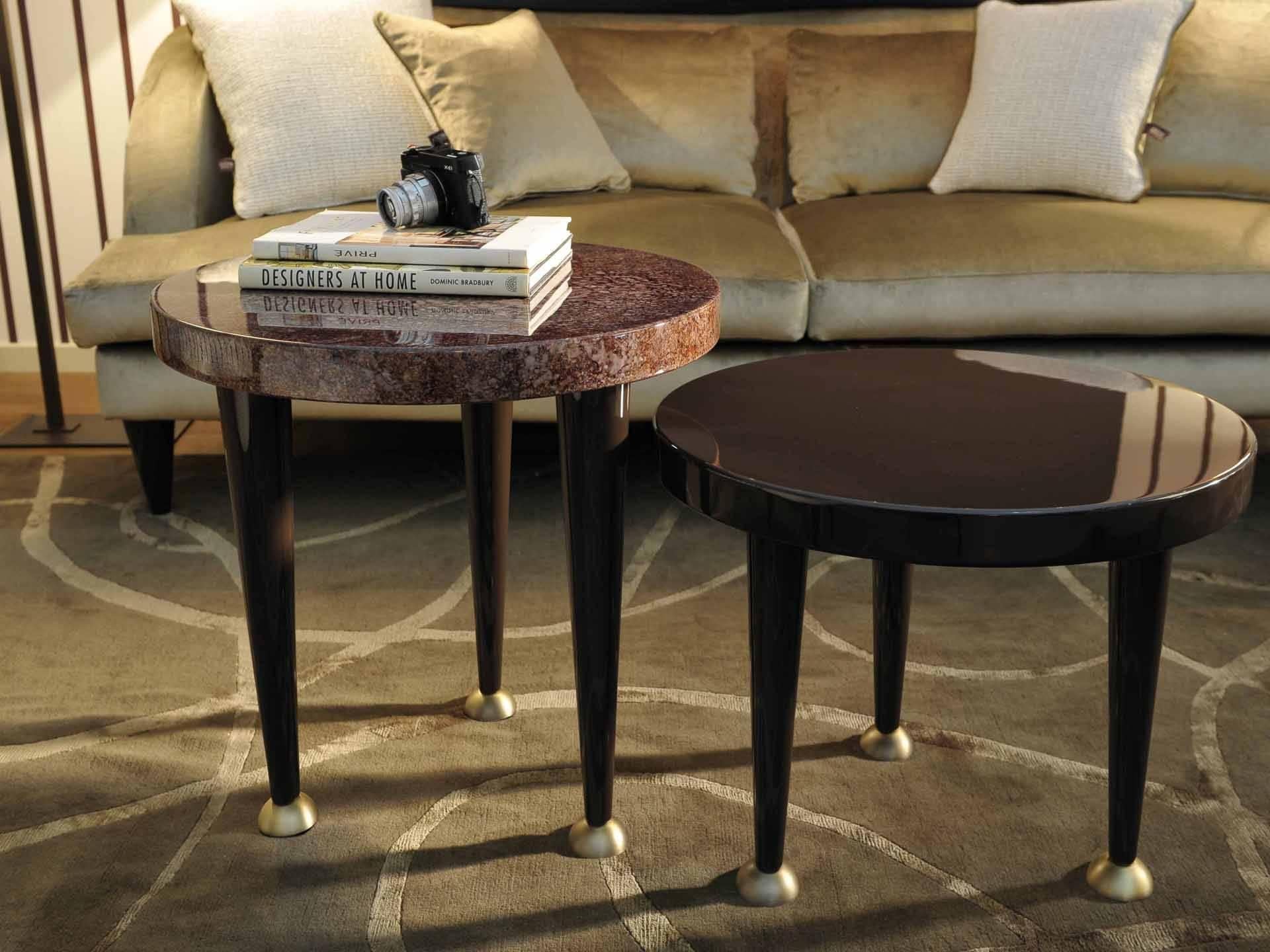 Dom Edizioni Modern Italian Marble and Brass Gueridon Vedome Side or End Table In Excellent Condition For Sale In Sydney, NSW