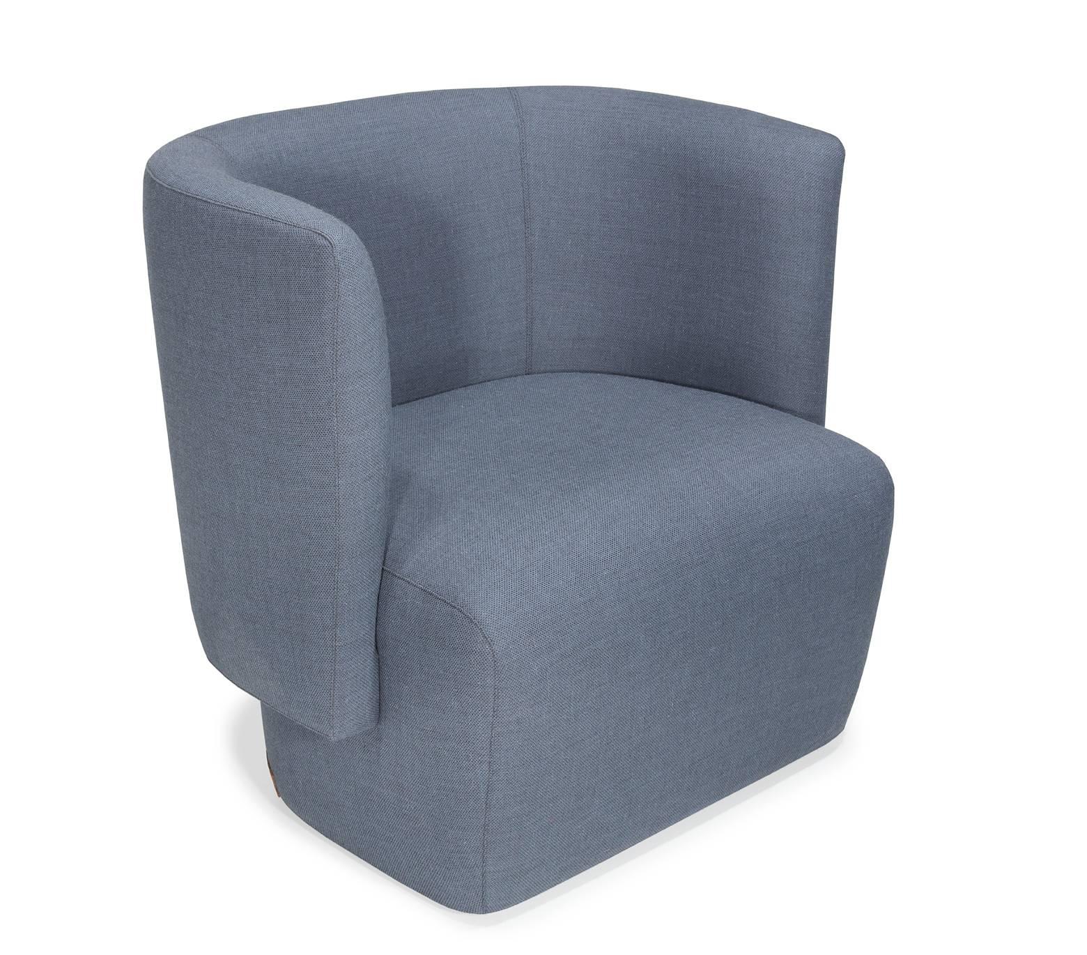 Pair of European Modern Fabric Armchairs for Modular Configurations For Sale 4