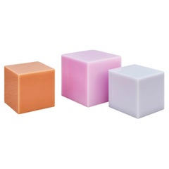 Mesa auxiliar contemporánea de resina brillante, Candy Cube de Sabine Marcelis, 60 cm