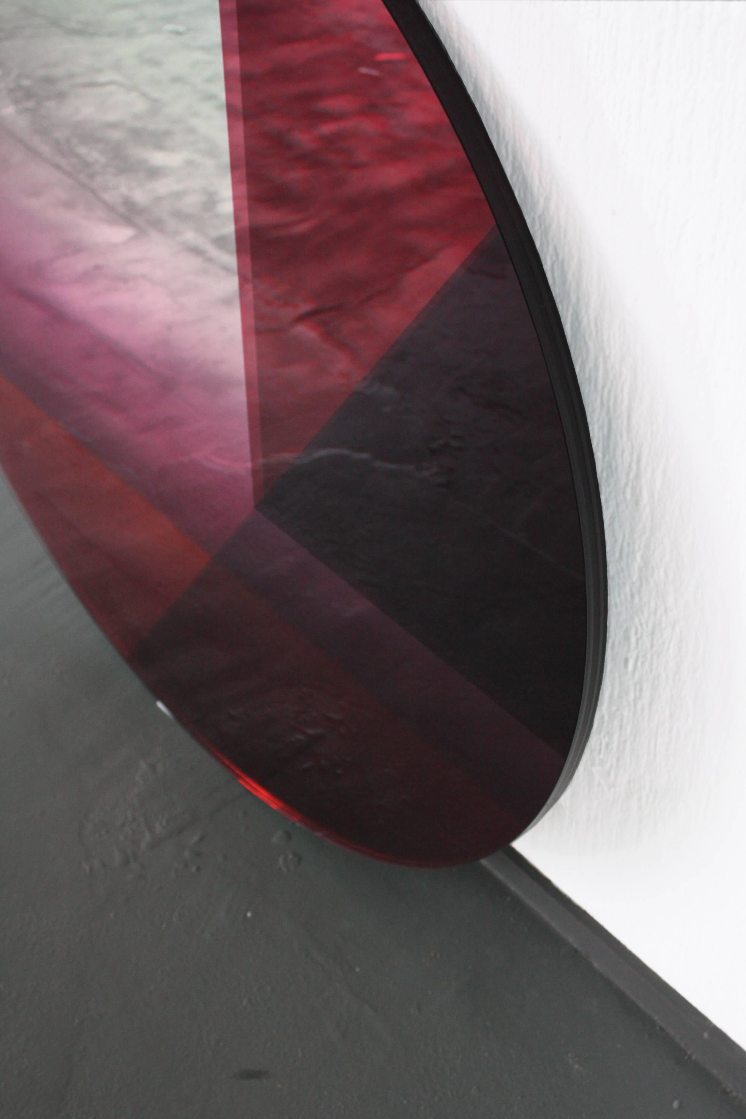 Zeitgenössischer großer runder spiegel 122 cm, Serie Seeing Glass by Sabine Marcelis im Zustand „Neu“ im Angebot in Copenhagen, DK