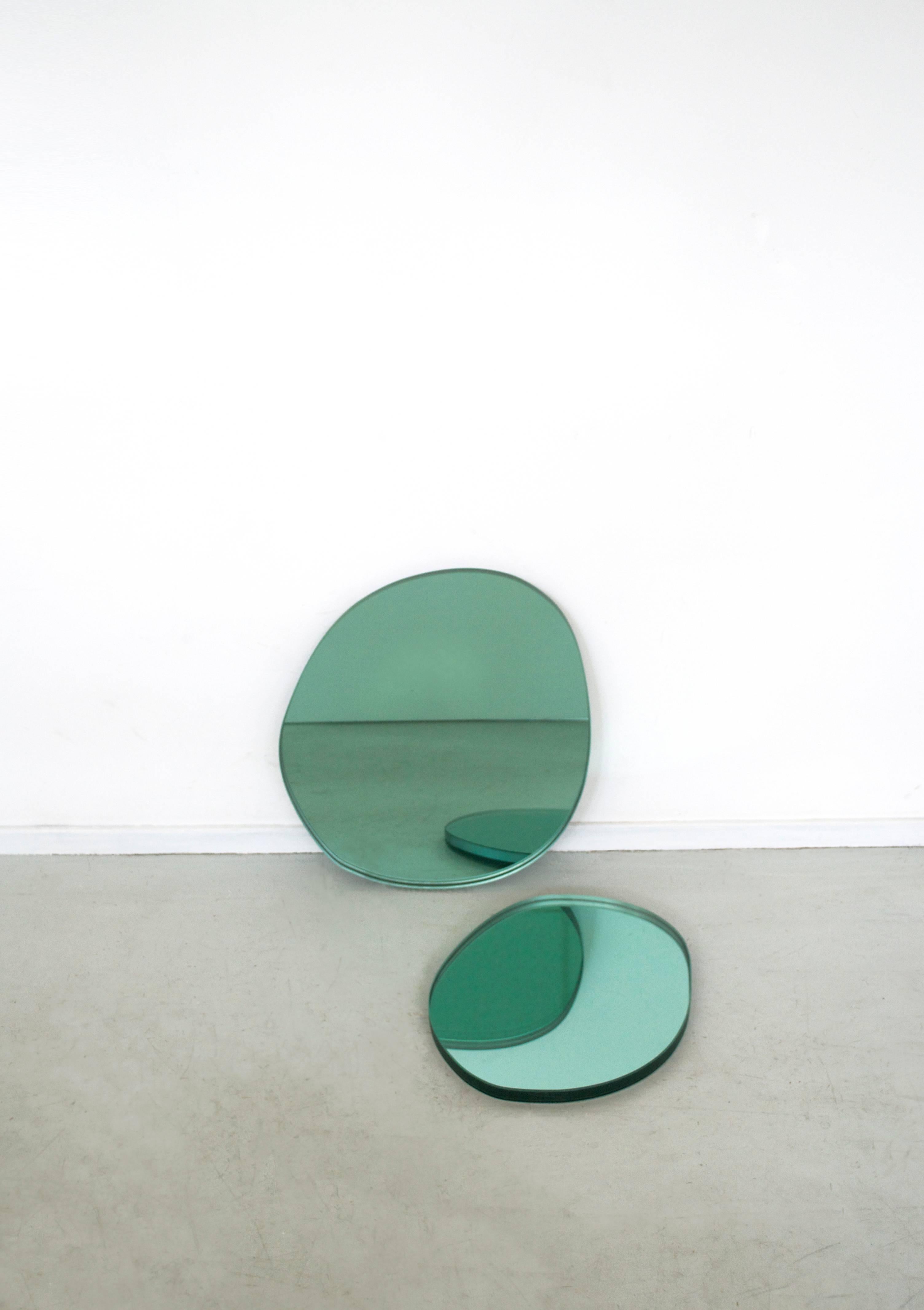 Dutch  Contemporary Off Round Mirror 700, Seeing Glass Series by Sabine Marcelis For Sale