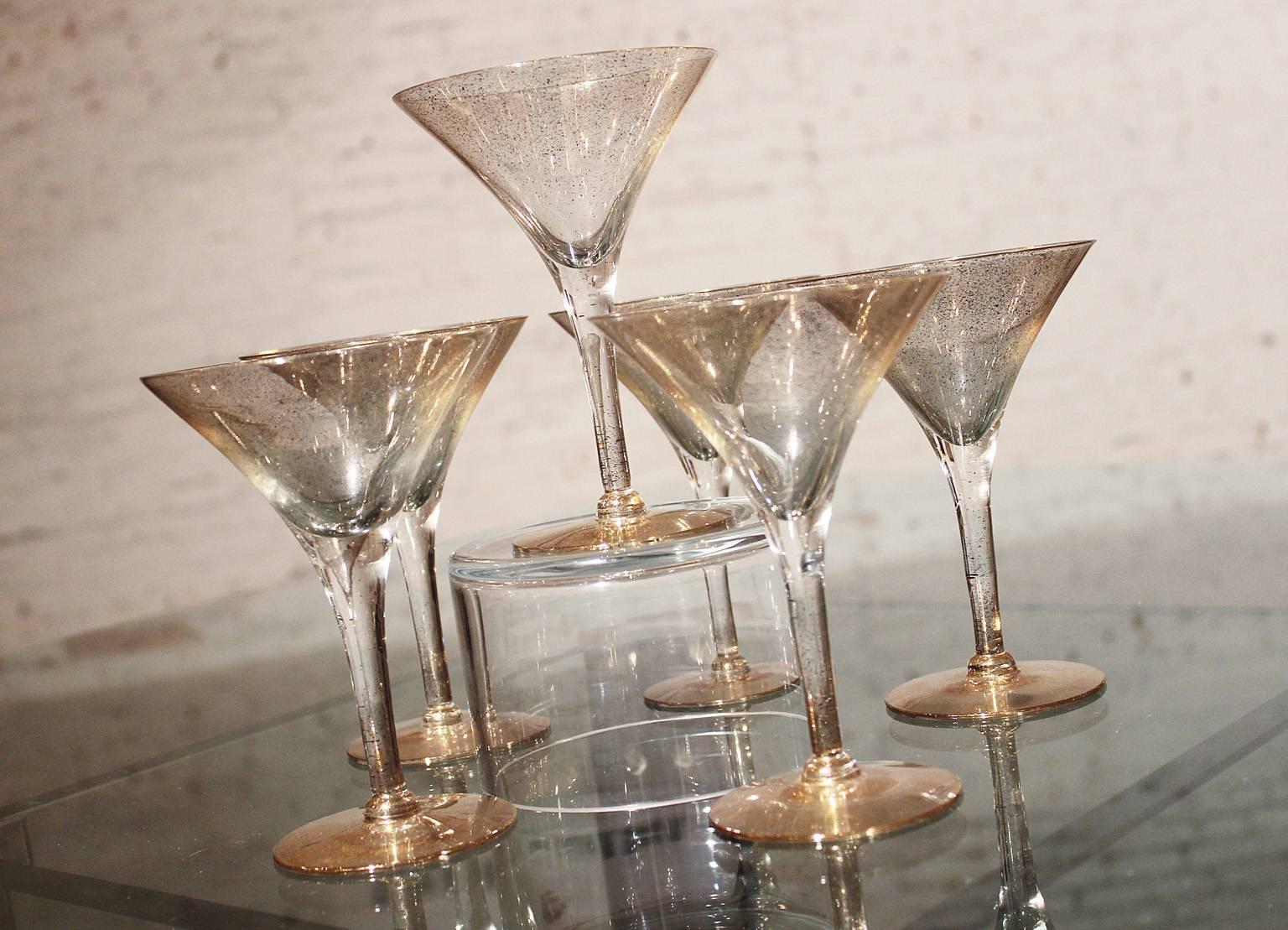 Wonderful and glamorous set of six Dorothy C. Thorpe Gold Fleck martini glasses. These are in wonderful vintage condition.
Could you get more glamorous or Mad Men - like??!! This is a set of six gold fleck martini cocktail glasses by Dorothy C.