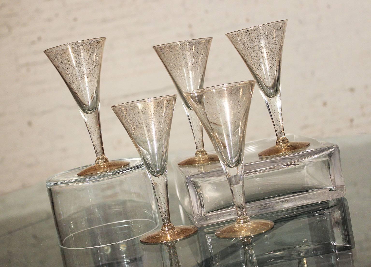American Dorothy C. Thorpe Gold Fleck Small Champagne Flutes or Wine Glasses